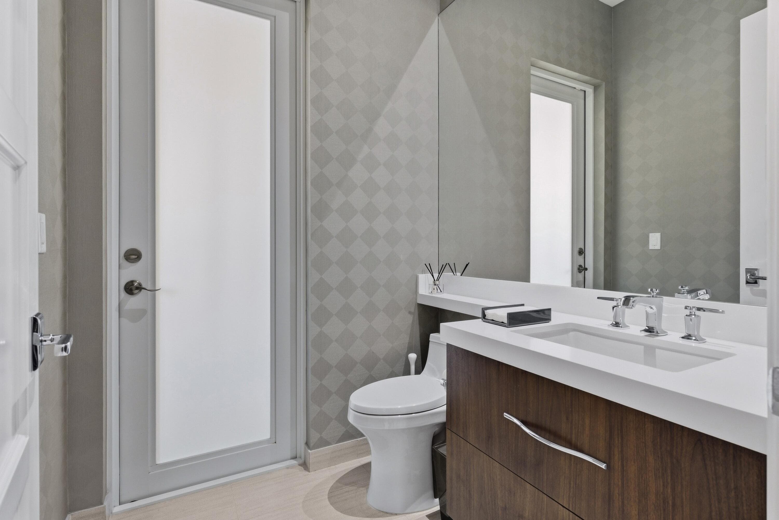 17661 Scarsdale Way, Boca Raton, FL 33496 — photo 20 of 121