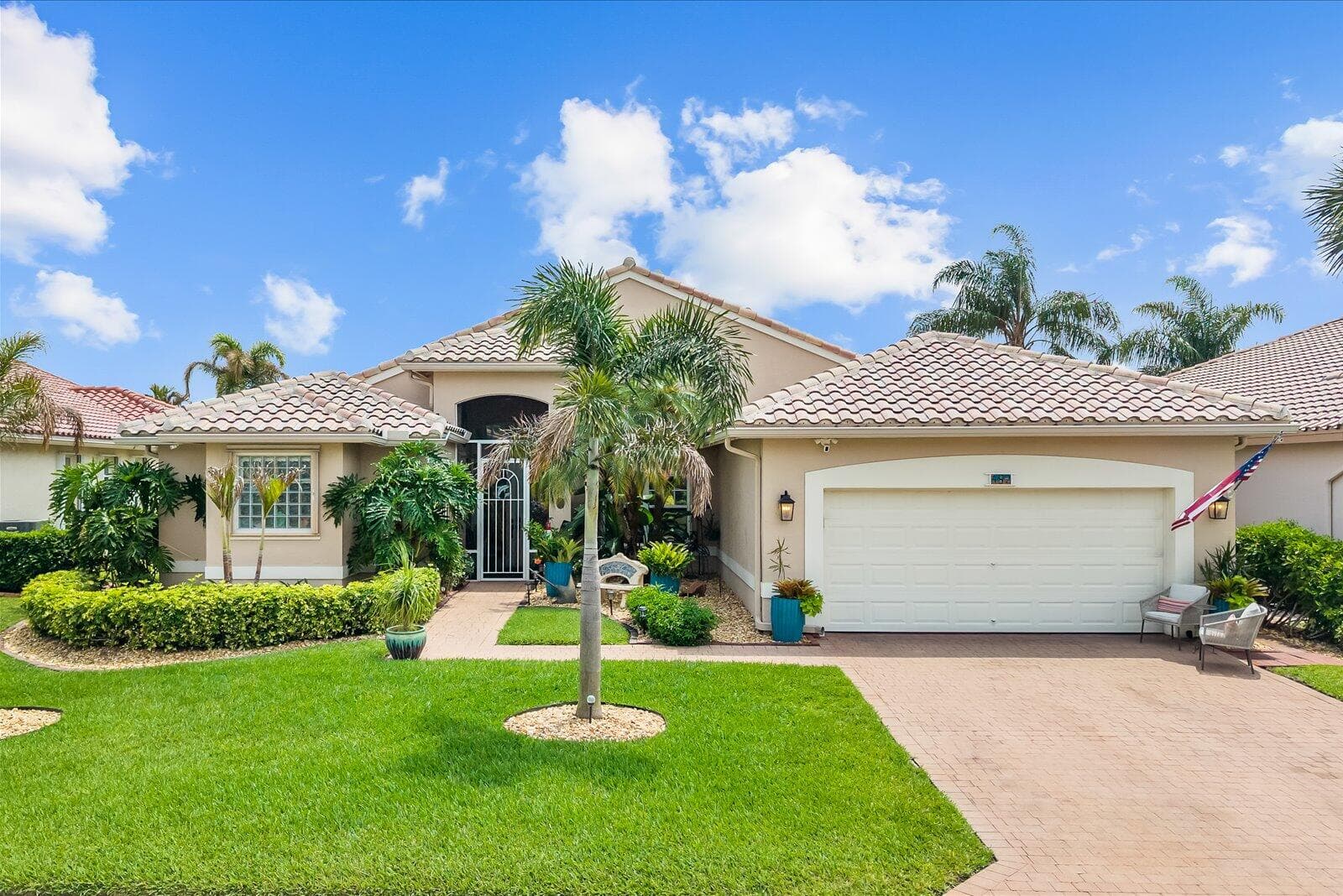 482 NW Blue Lake Drive, Port St. Lucie, FL 34986 — photo 2 of 71