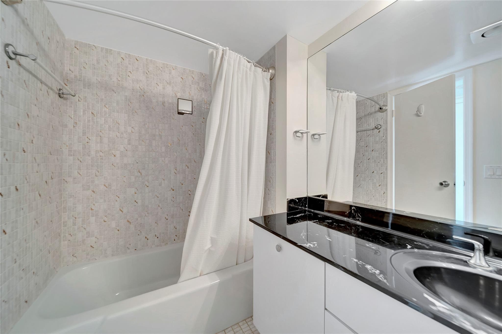 5200 N Ocean Boulevard 1107b, Lauderdale-By-The-Sea, FL 33308 — photo 28 of 62