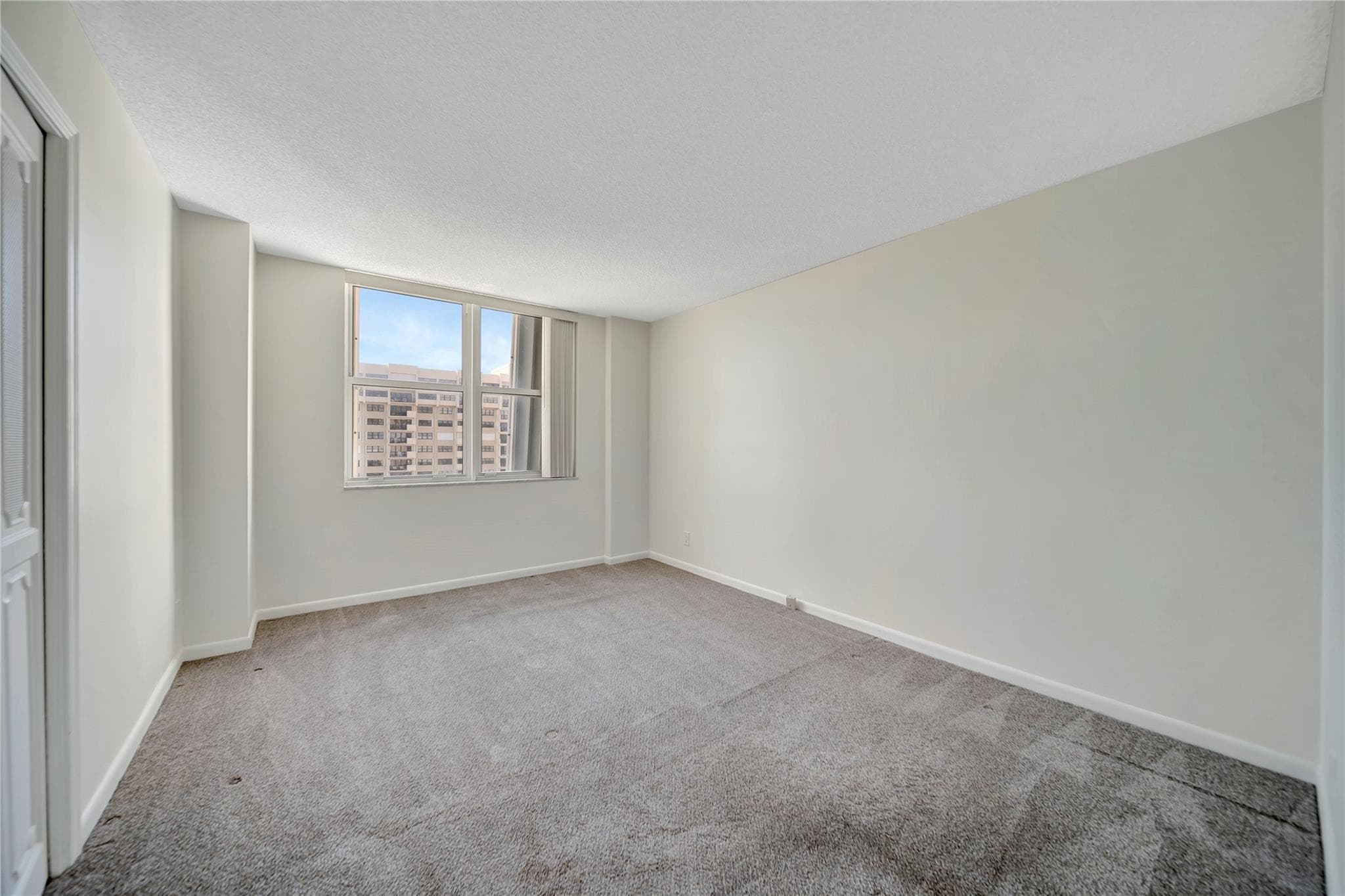 5200 N Ocean Boulevard 1107b, Lauderdale-By-The-Sea, FL 33308 — photo 29 of 62