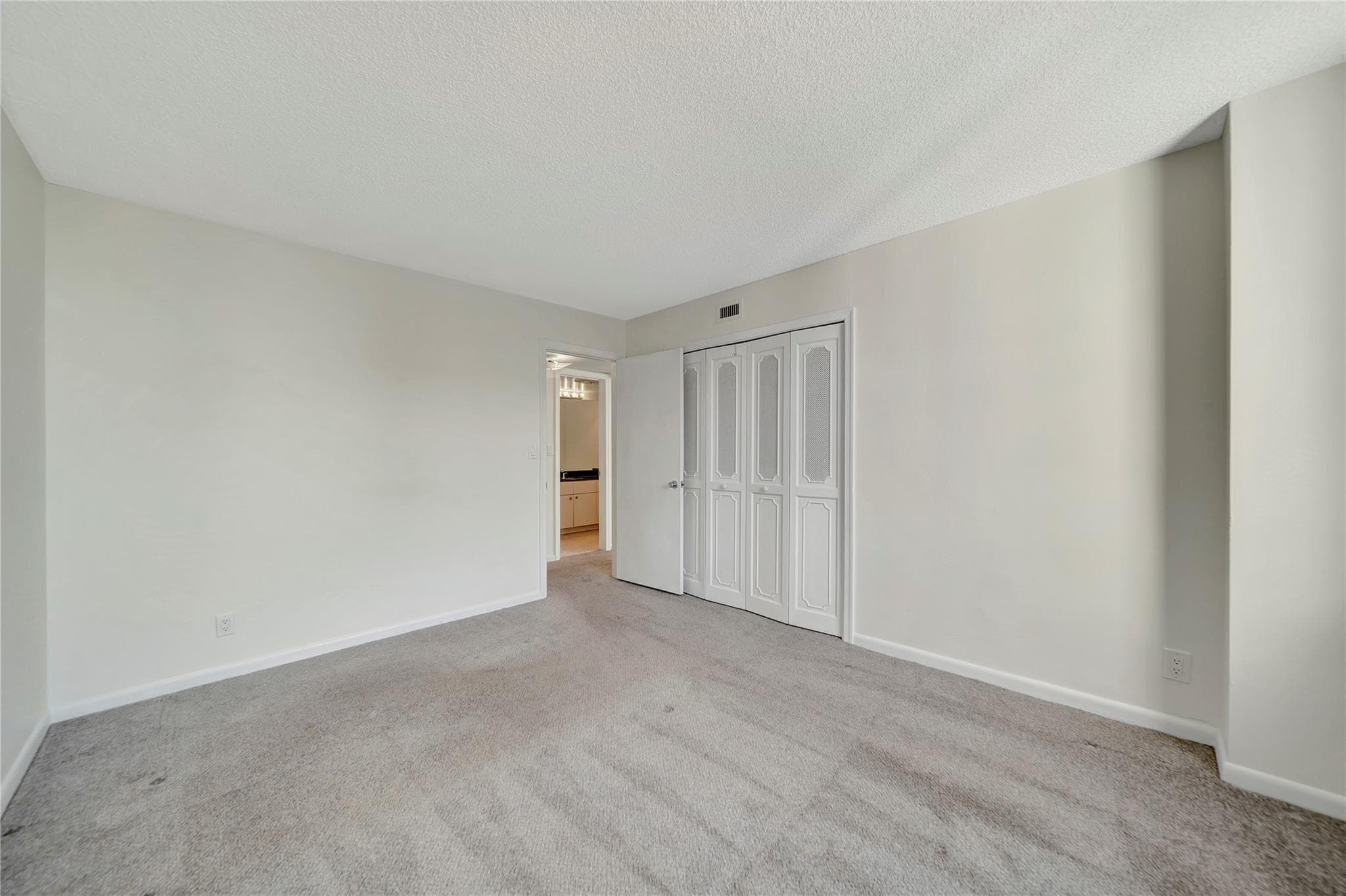 5200 N Ocean Boulevard 1107b, Lauderdale-By-The-Sea, FL 33308 — photo 31 of 62