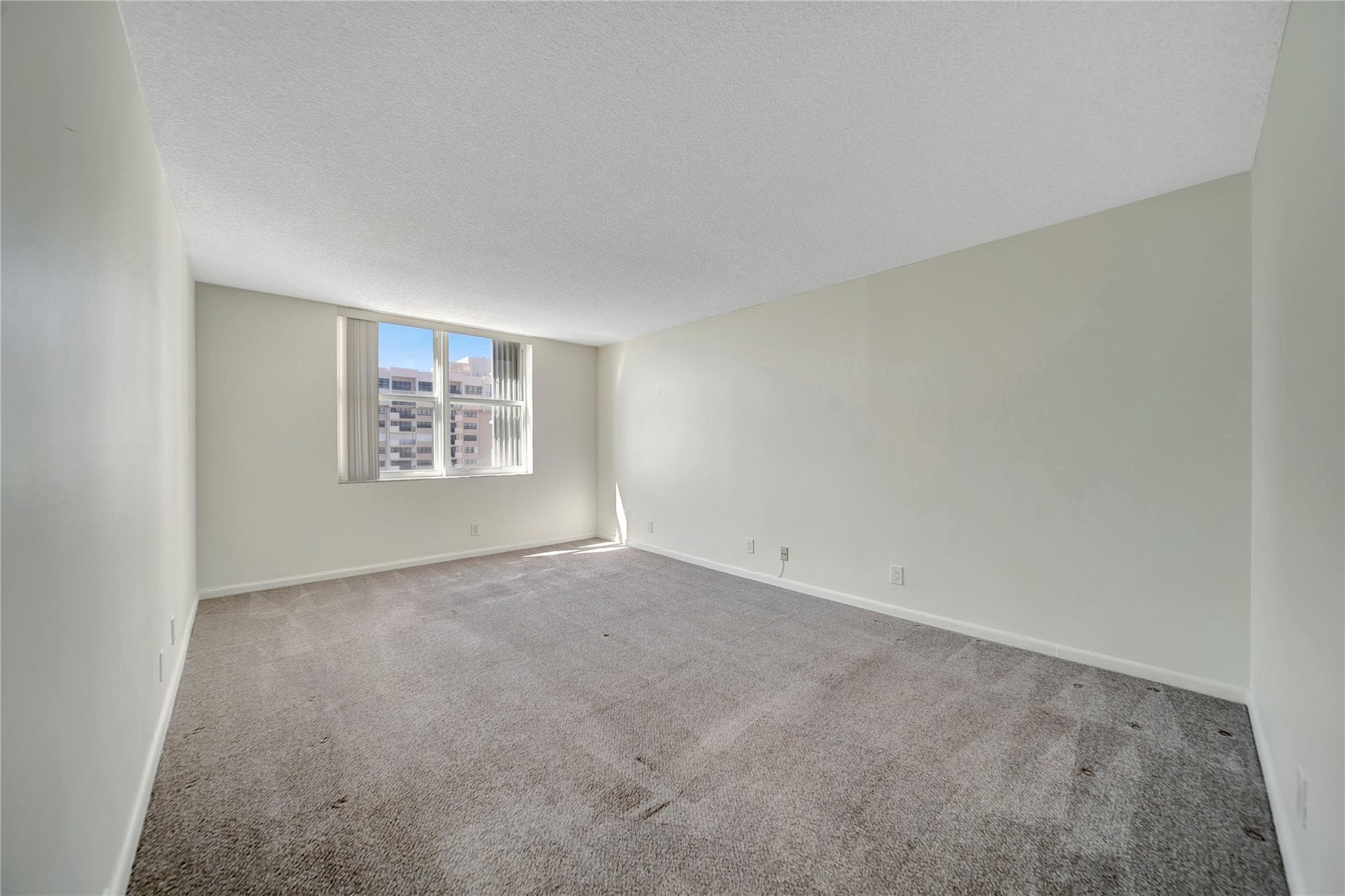 5200 N Ocean Boulevard 1107b, Lauderdale-By-The-Sea, FL 33308 — photo 32 of 62