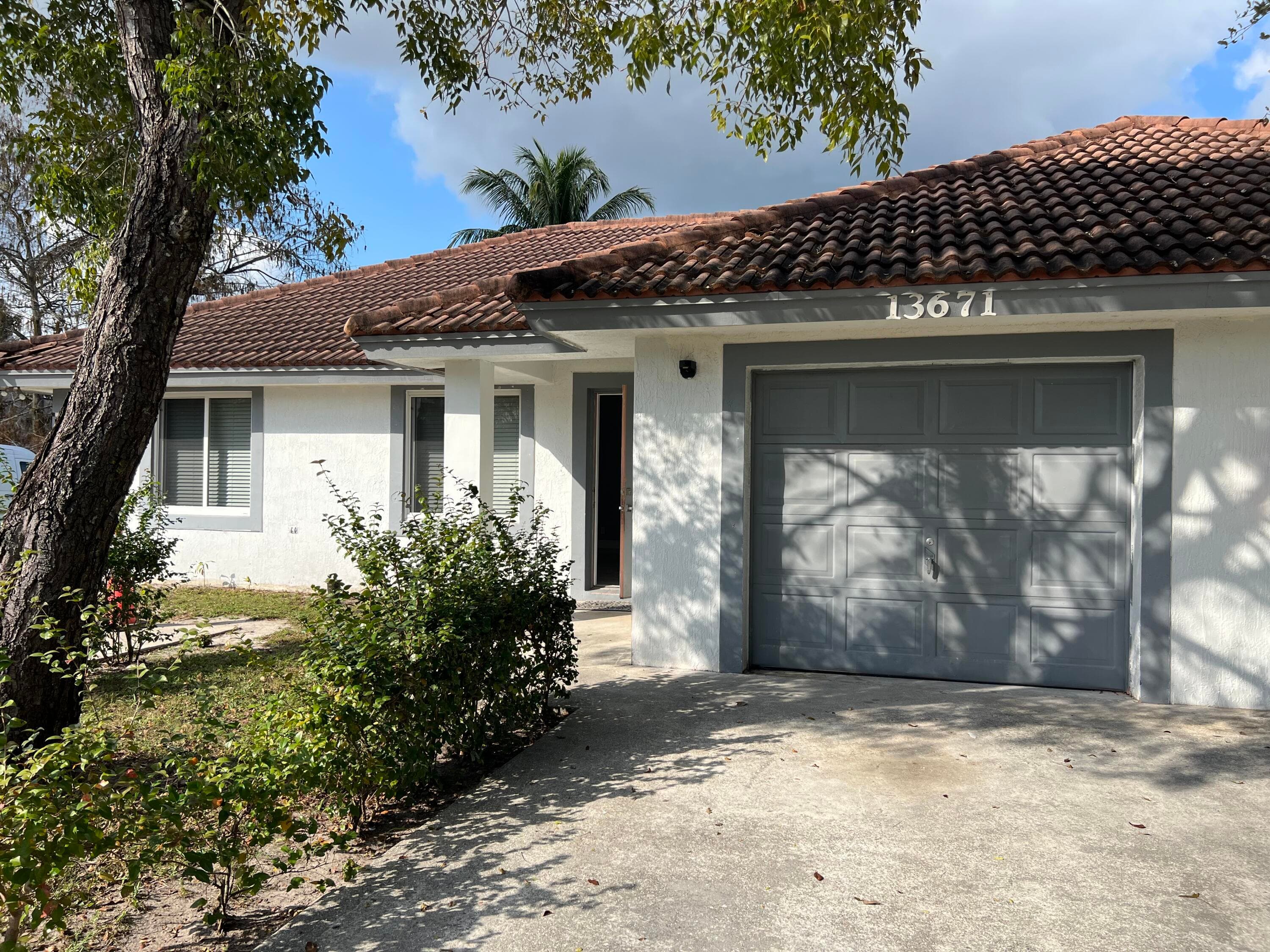 13671 Yarmouth Court, Wellington, FL 33414 — photo 3 of 53