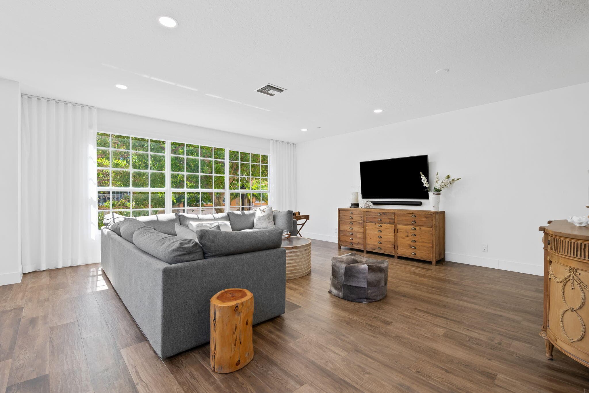 5675 NE Trieste Way, Boca Raton, FL 33487 — photo 13 of 37