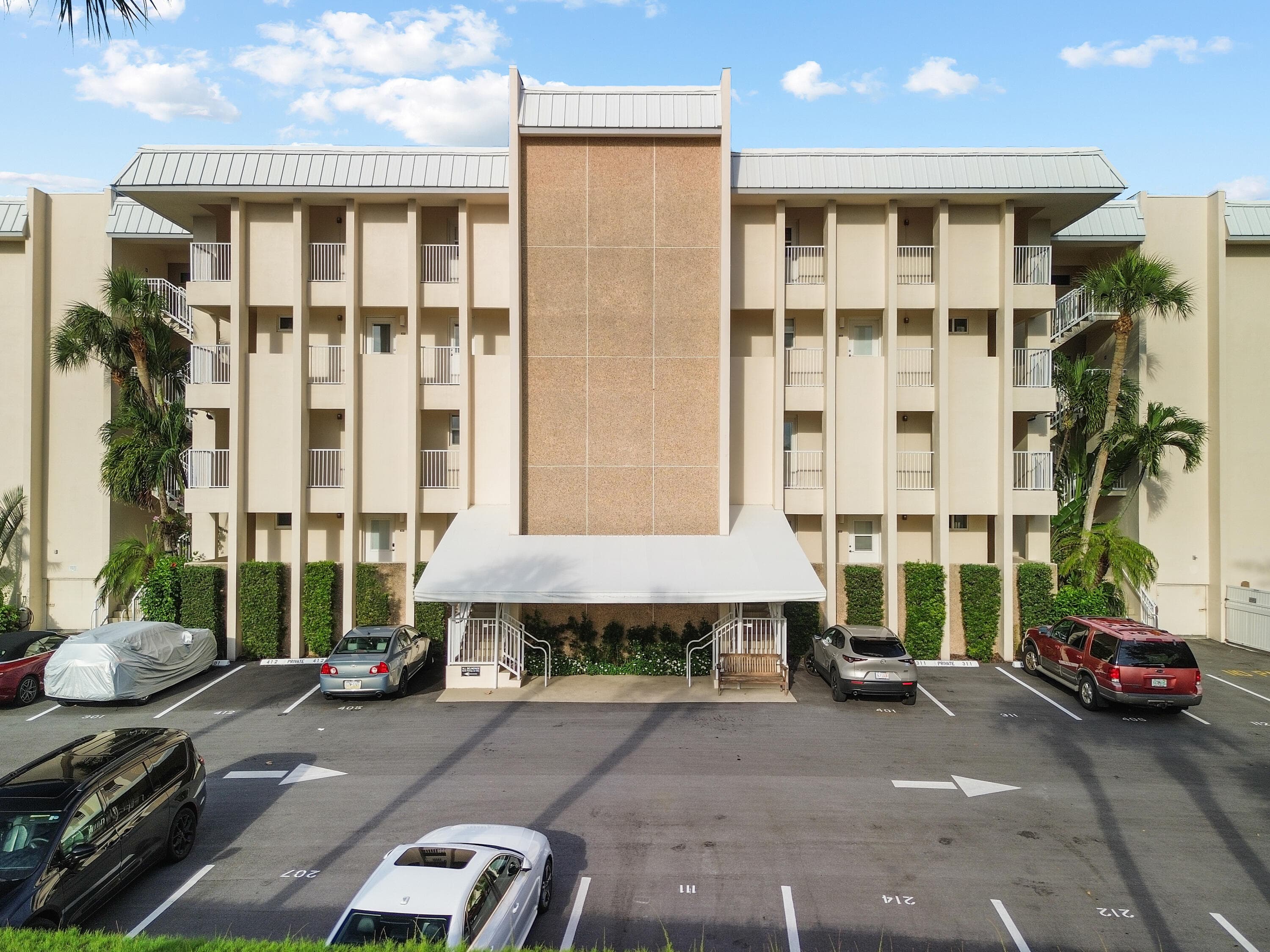 3851 N Ocean Boulevard Unit 204, Delray Beach, FL 33483 — photo 15 of 17
