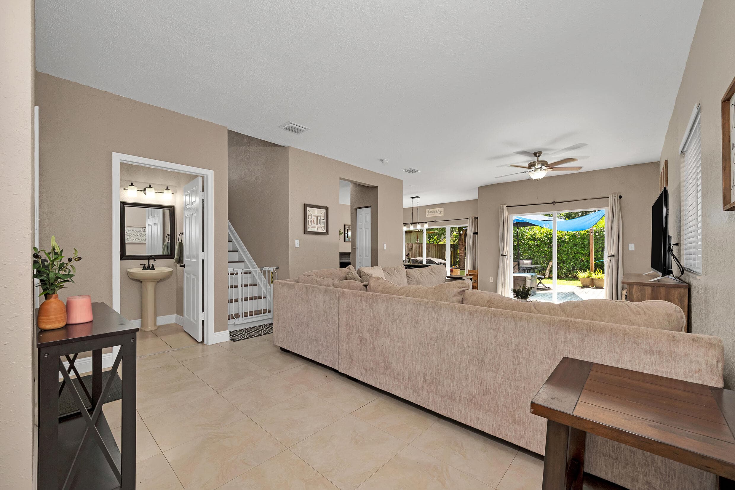 381 NE 35th Terrace, Homestead, FL 33033 — photo 5 of 30