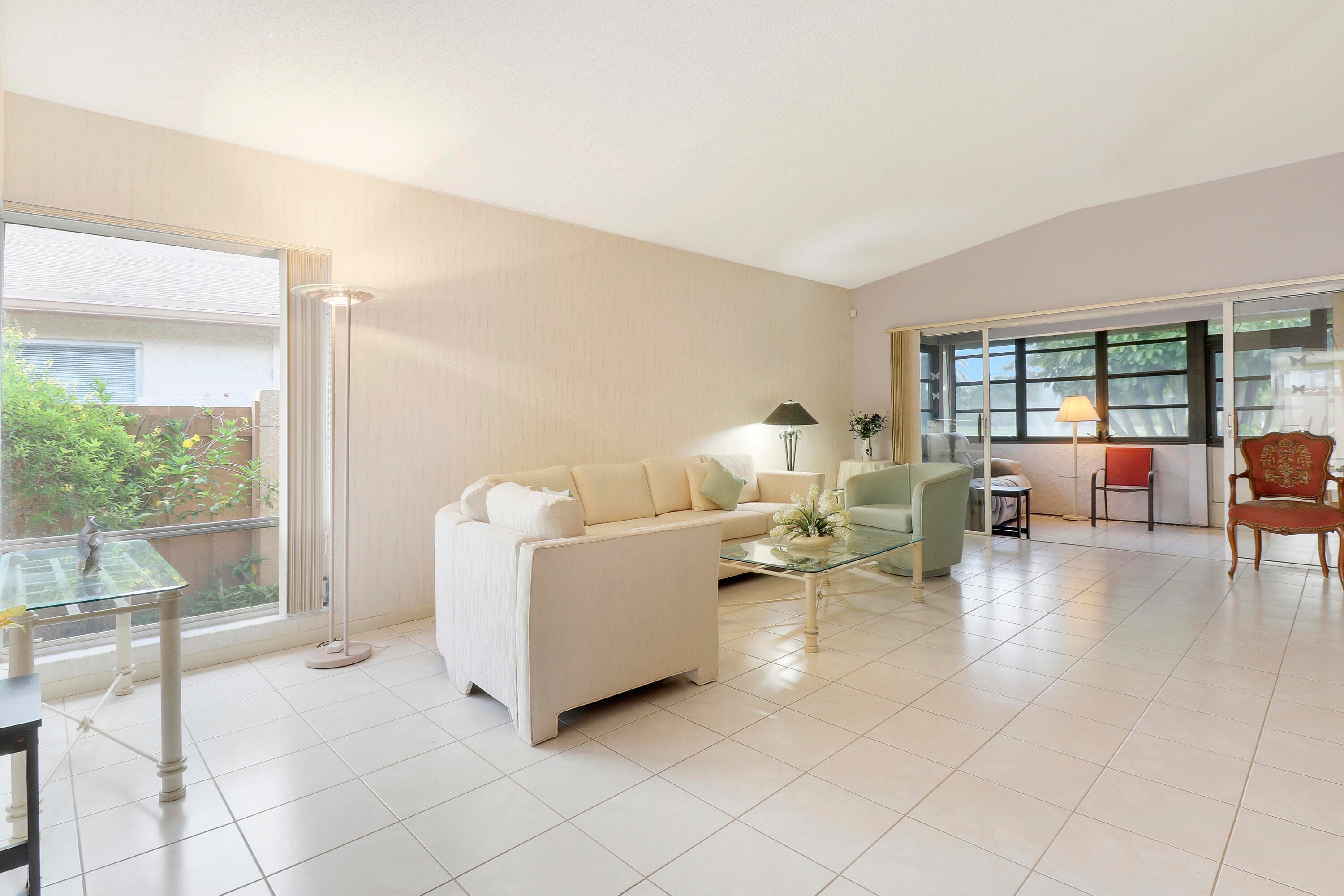 13759 Date Palm Court A, Delray Beach, FL 33484 — photo 4 of 25
