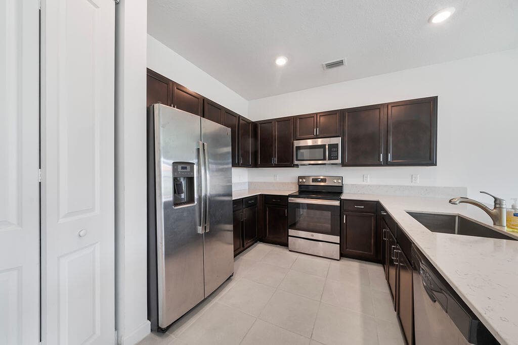 2004 Sugar Maple Drive, Riviera Beach, FL 33410 — photo 3 of 37