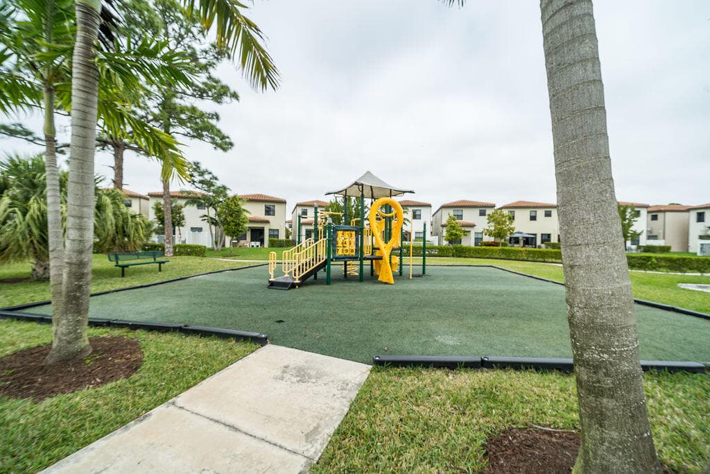 2004 Sugar Maple Drive, Riviera Beach, FL 33410 — photo 23 of 37
