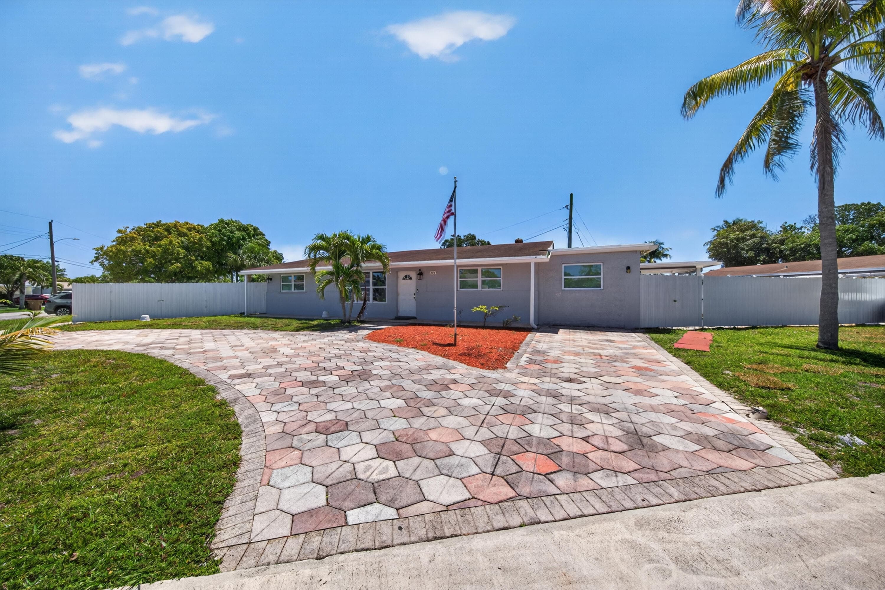 650 NW 38th Place, Deerfield Beach, FL 33064 — photo 2 of 44