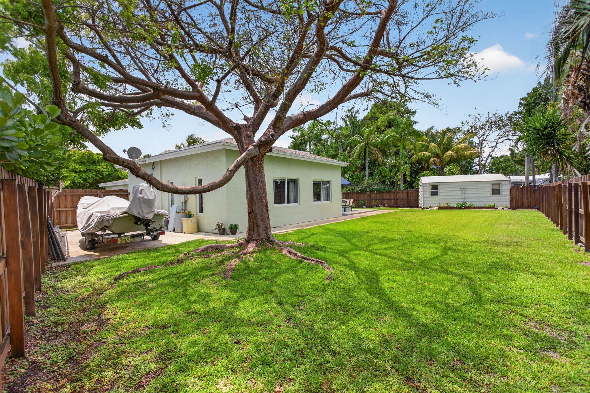 451 NE 48th Court, Oakland Park, FL 33334 — photo 33 of 45