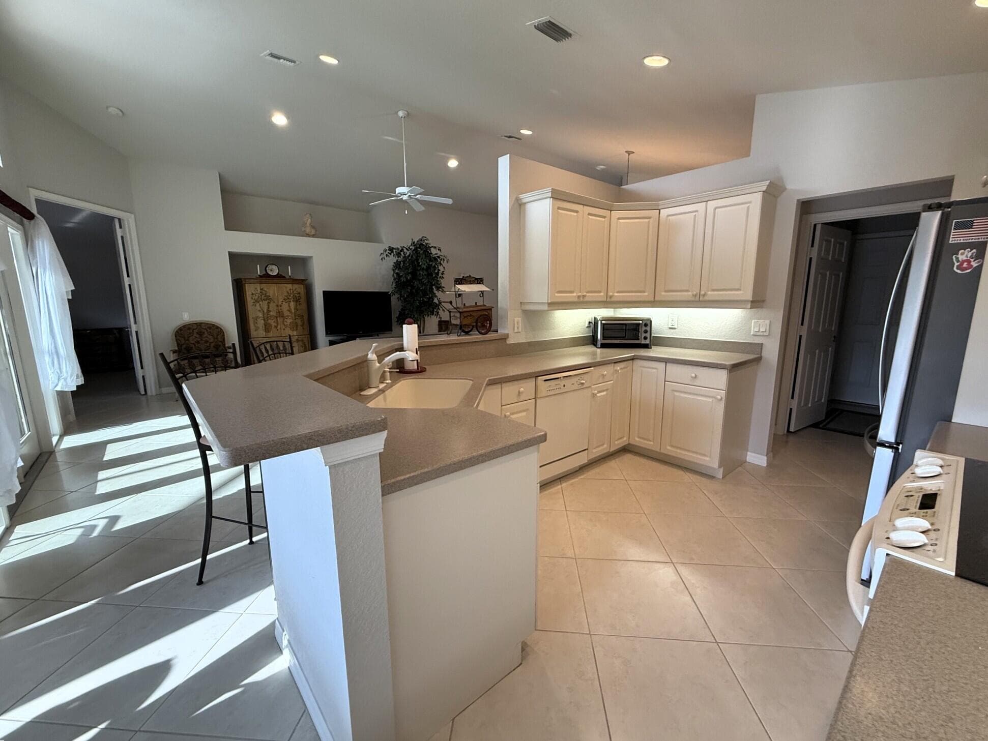12503 SE Plandome Drive, Hobe Sound, FL 33455 — photo 18 of 50