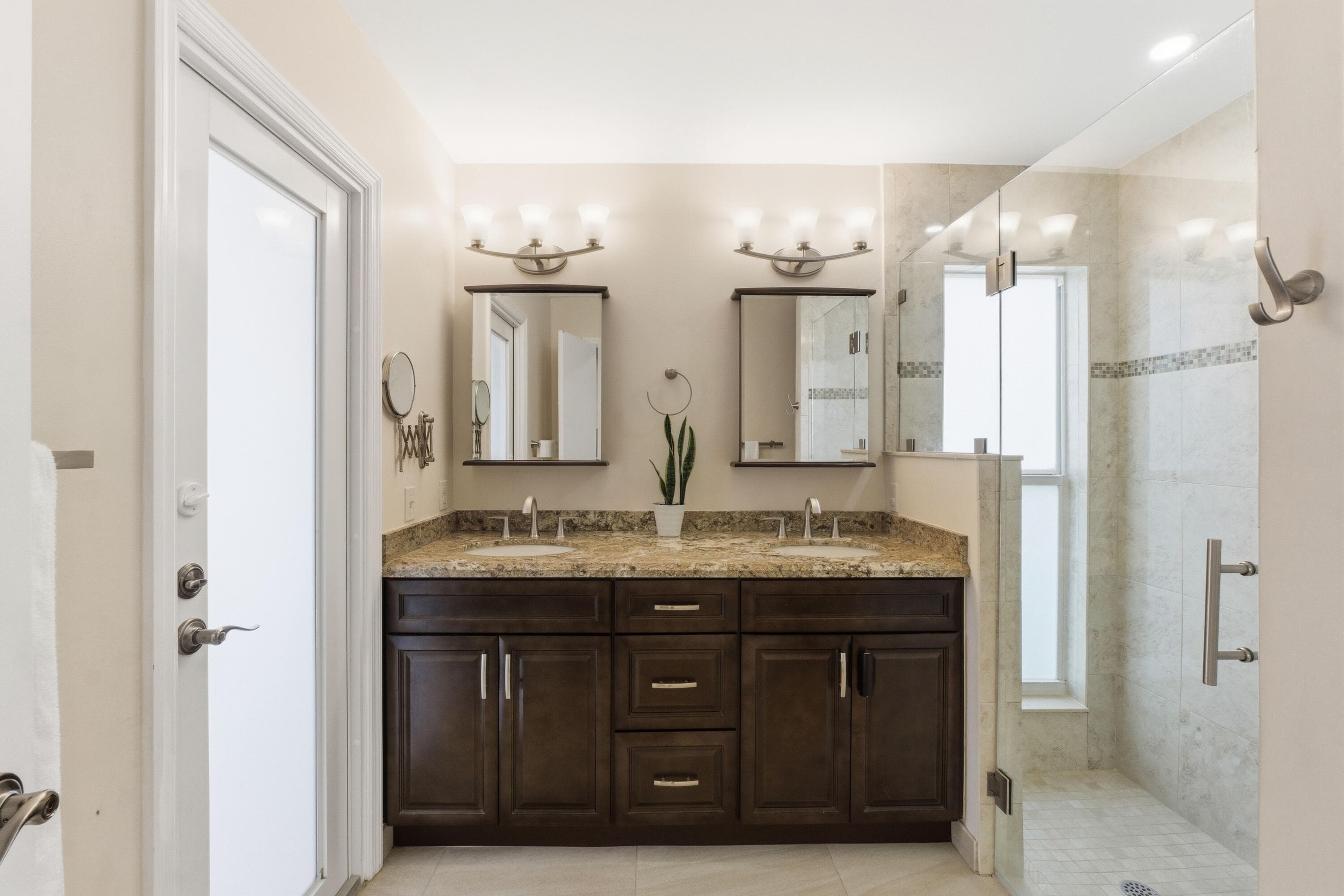 7215 NW 43rd Street, Coral Springs, FL 33065 — photo 16 of 38