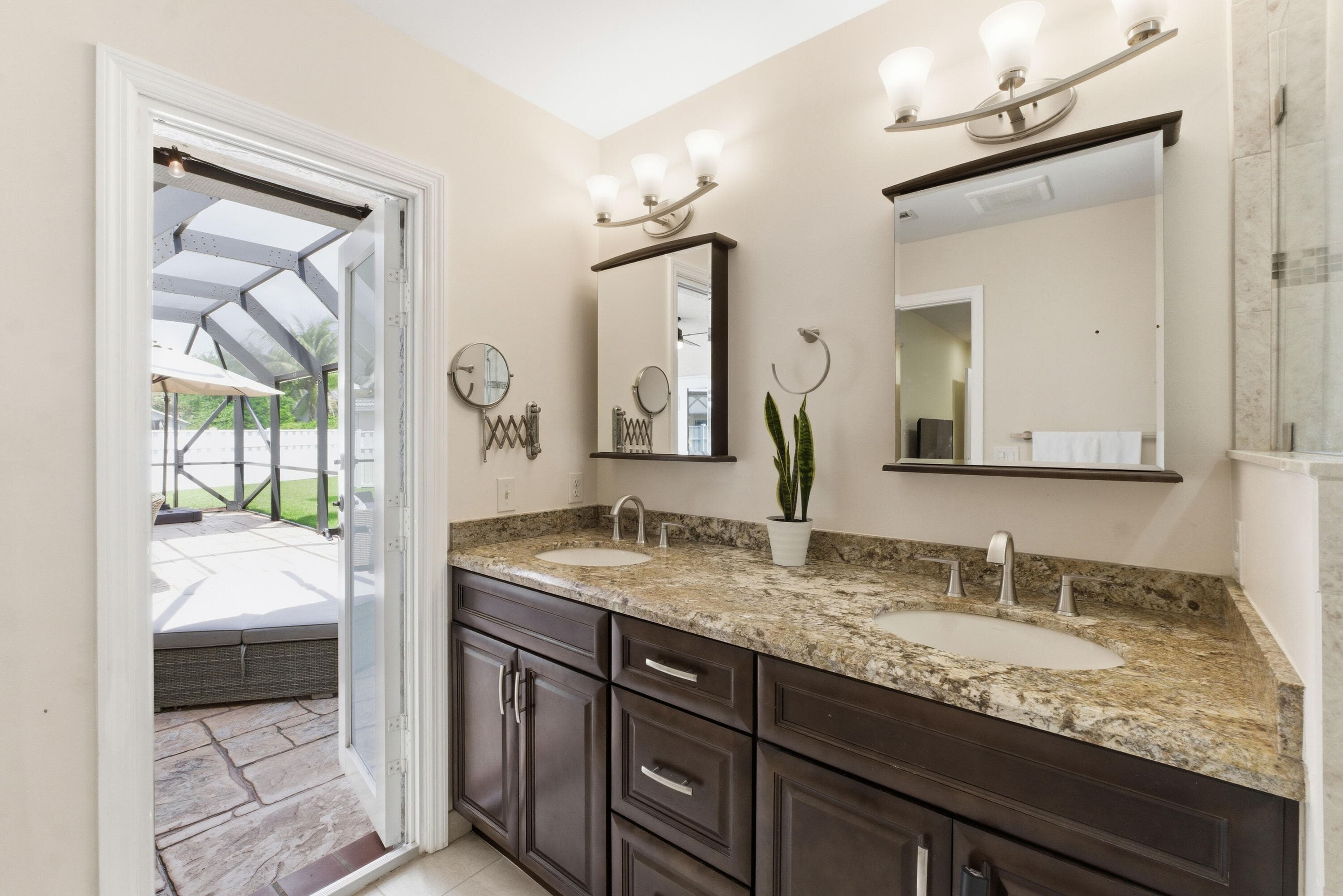 7215 NW 43rd Street, Coral Springs, FL 33065 — photo 19 of 38