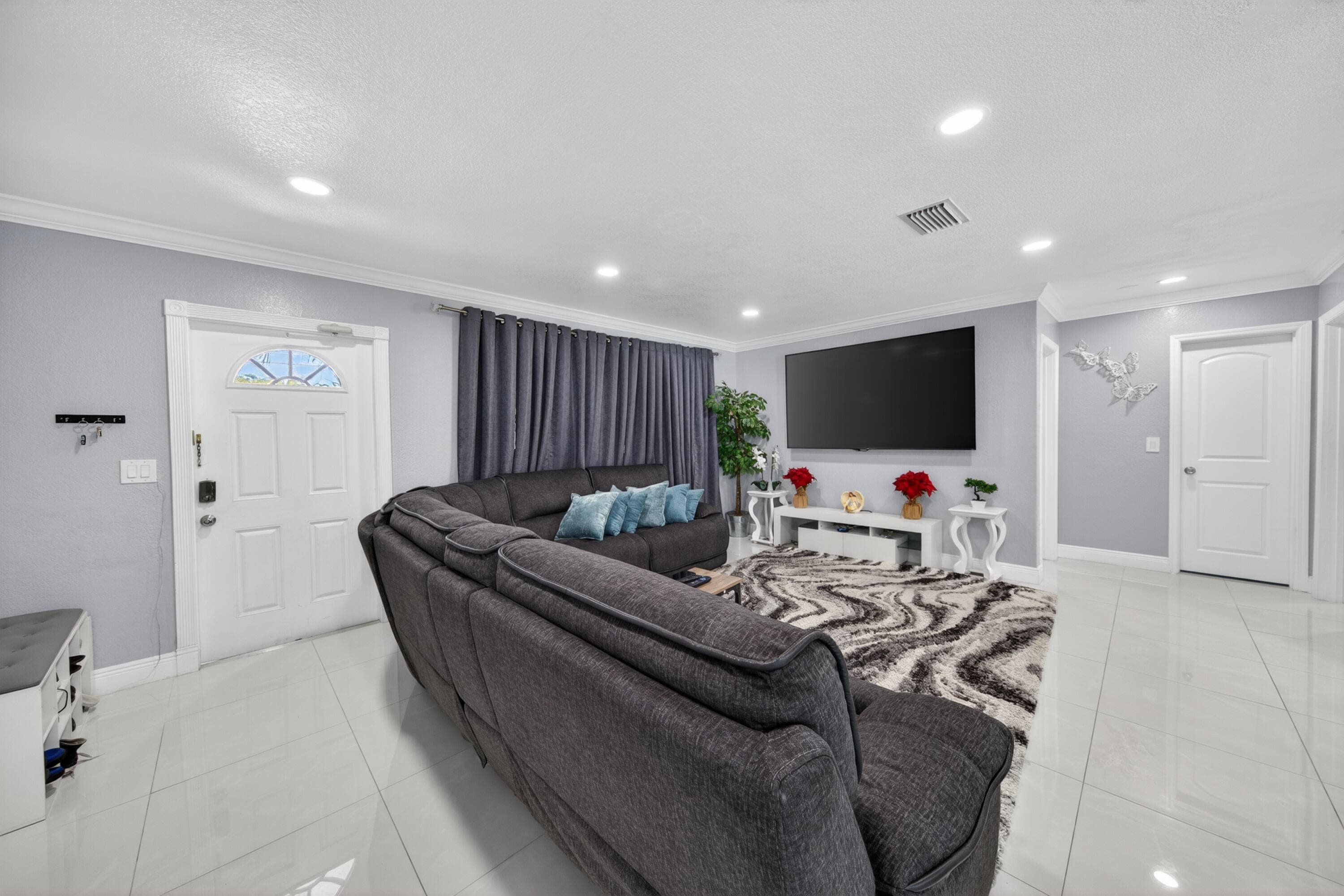 650 NW 38th Place, Deerfield Beach, FL 33064 — photo 12 of 44