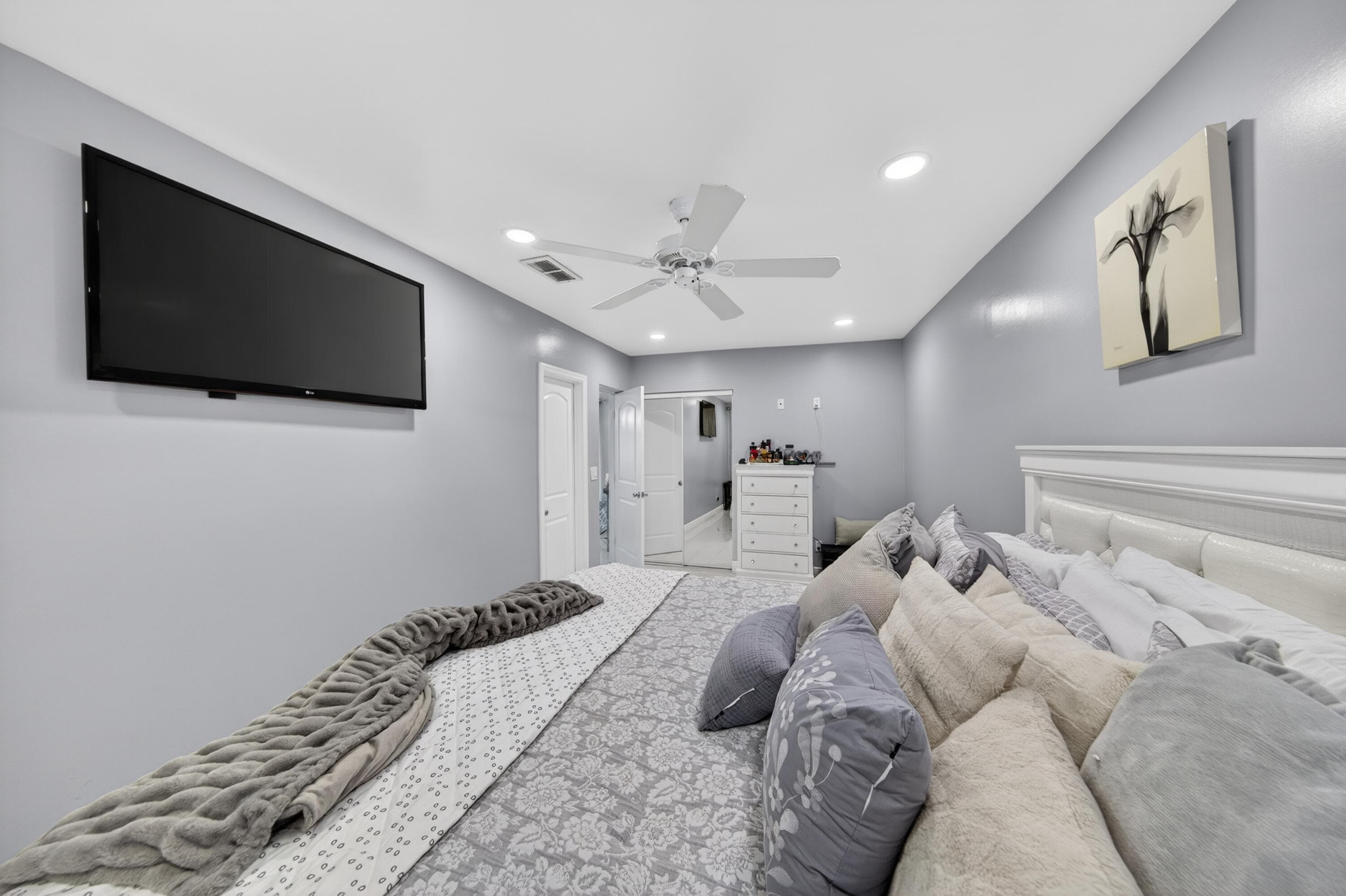650 NW 38th Place, Deerfield Beach, FL 33064 — photo 36 of 44