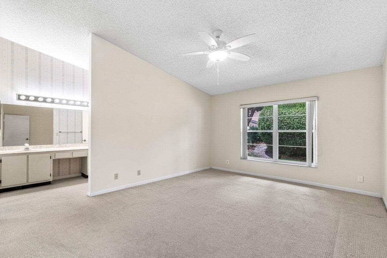 10001 Country Brook Road, Boca Raton, FL 33428 — photo 13 of 25