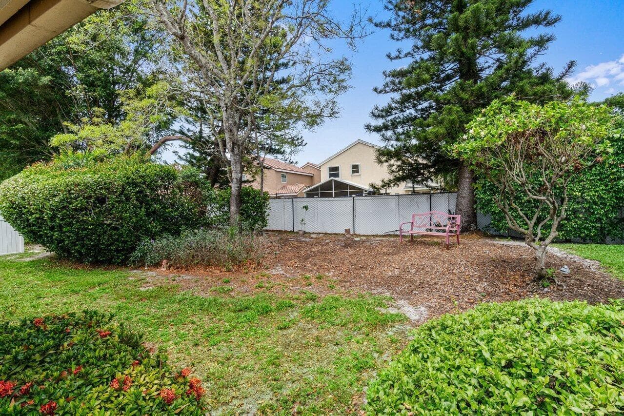 10001 Country Brook Road, Boca Raton, FL 33428 — photo 24 of 25