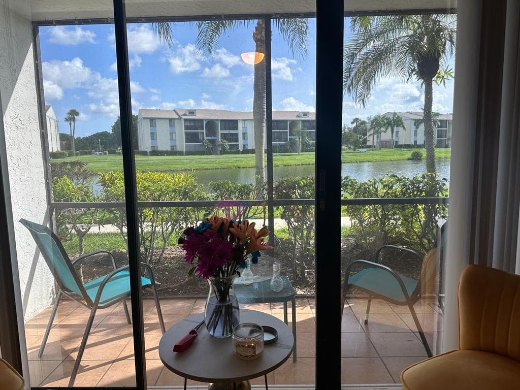 1102 Green Pine Boulevard B1, West Palm Beach, FL 33409 — photo 6 of 36