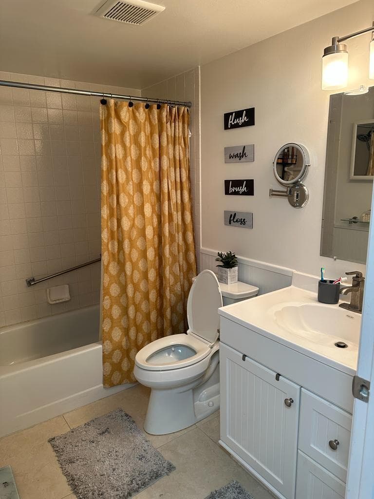 1102 Green Pine Boulevard B1, West Palm Beach, FL 33409 — photo 16 of 36