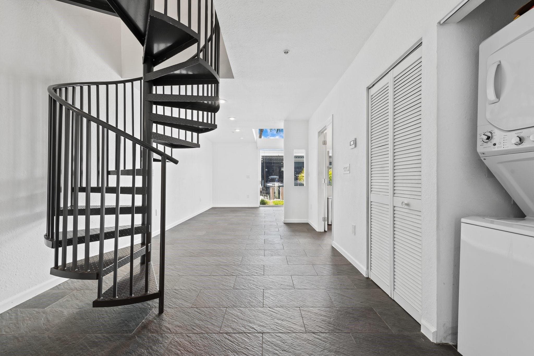 1490 SE 15th Street 104, Fort Lauderdale, FL 33316 — photo 7 of 16