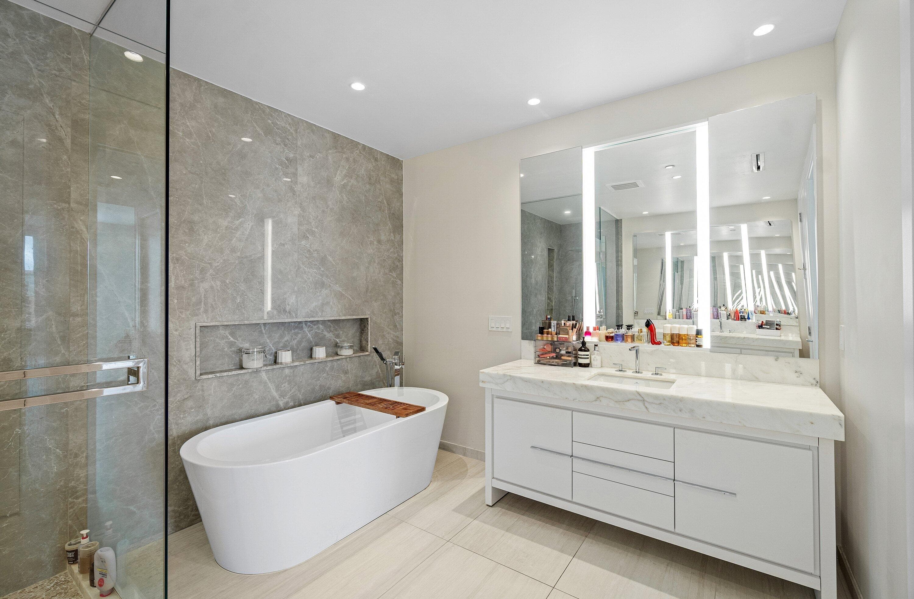 200 SE Mizner Boulevard 810, Boca Raton, FL 33432 — photo 18 of 29