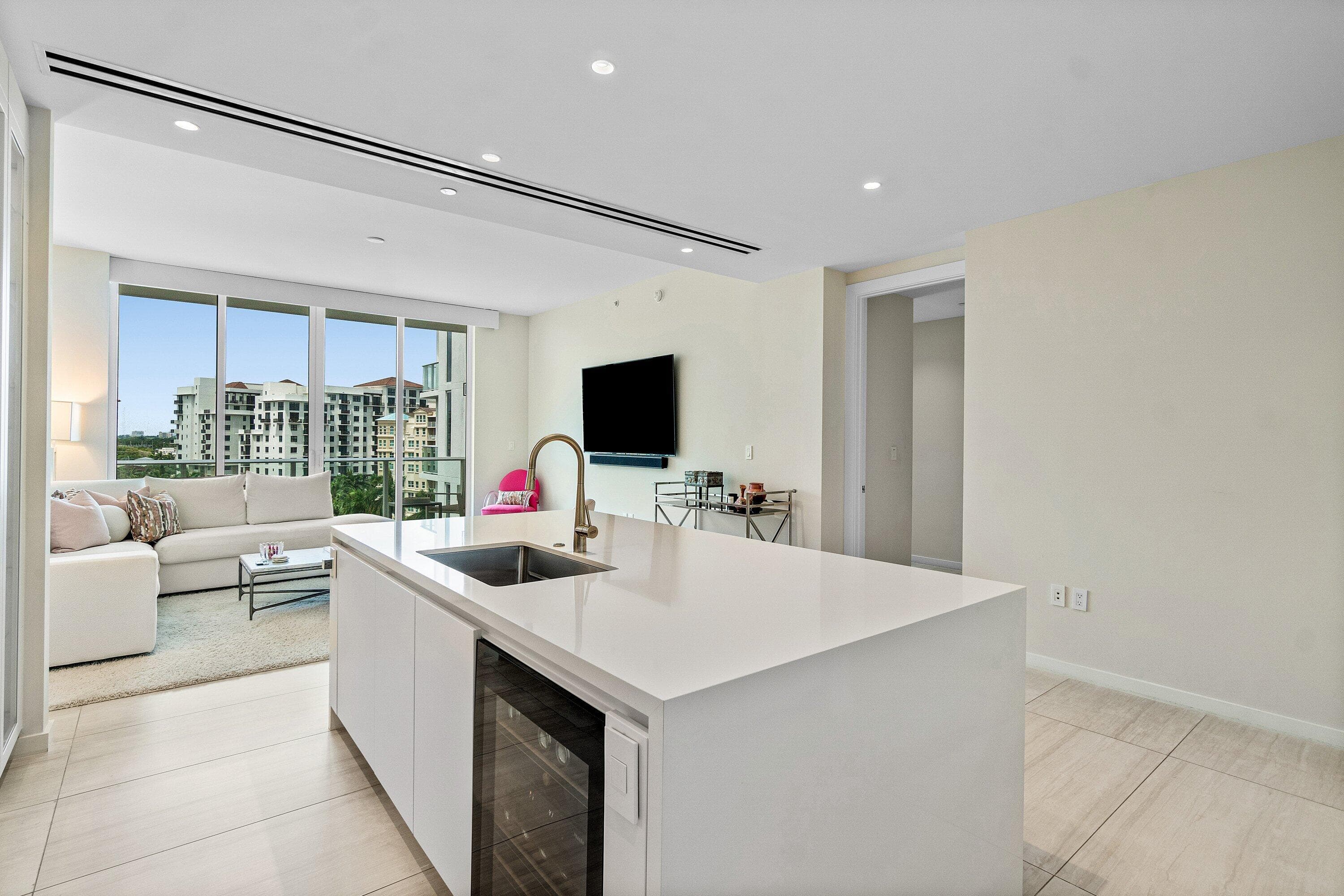 200 SE Mizner Boulevard 810, Boca Raton, FL 33432 — photo 10 of 29