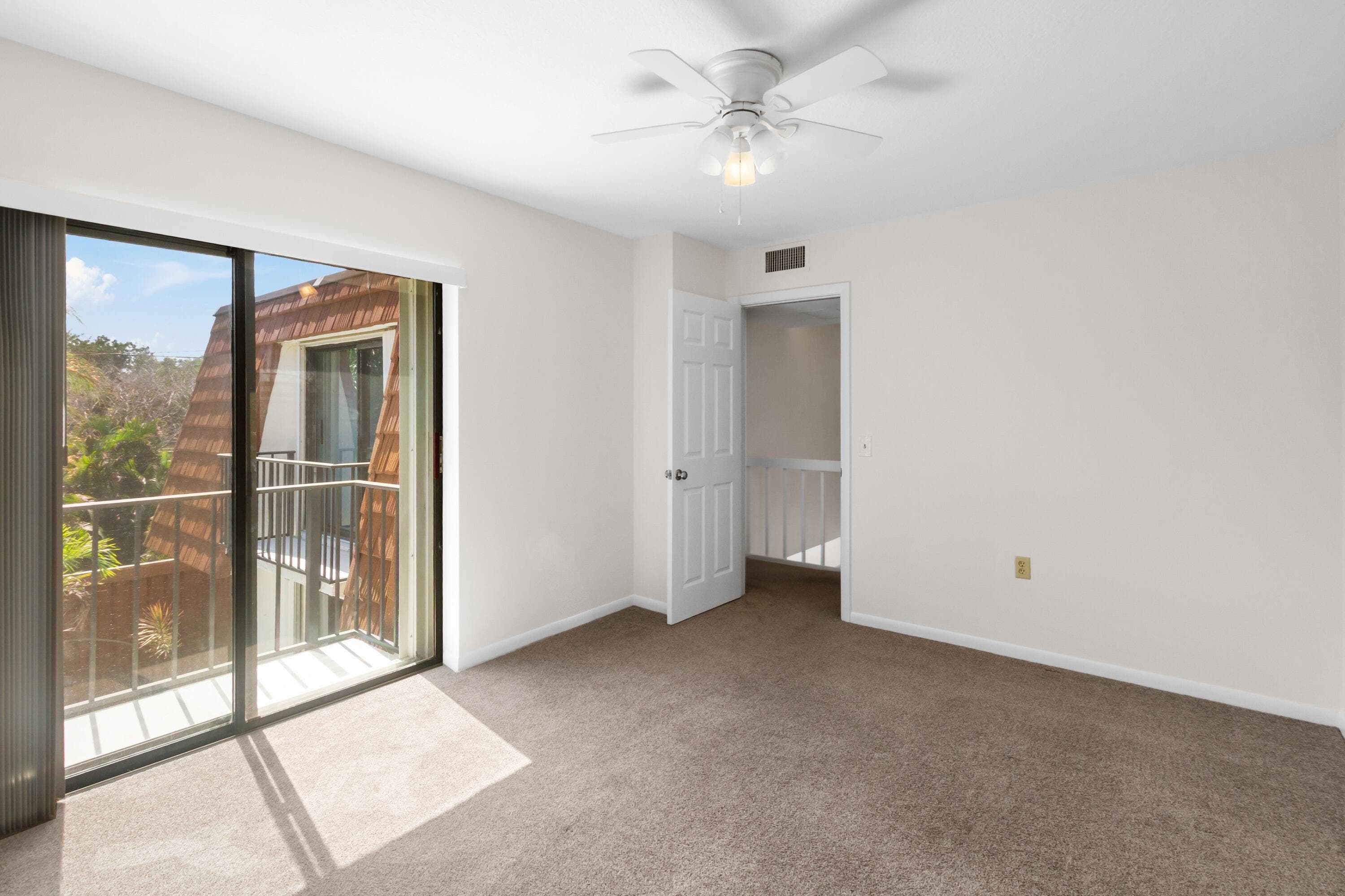 3900 SE County Line Road 12c, Tequesta, FL 33469 — photo 16 of 32
