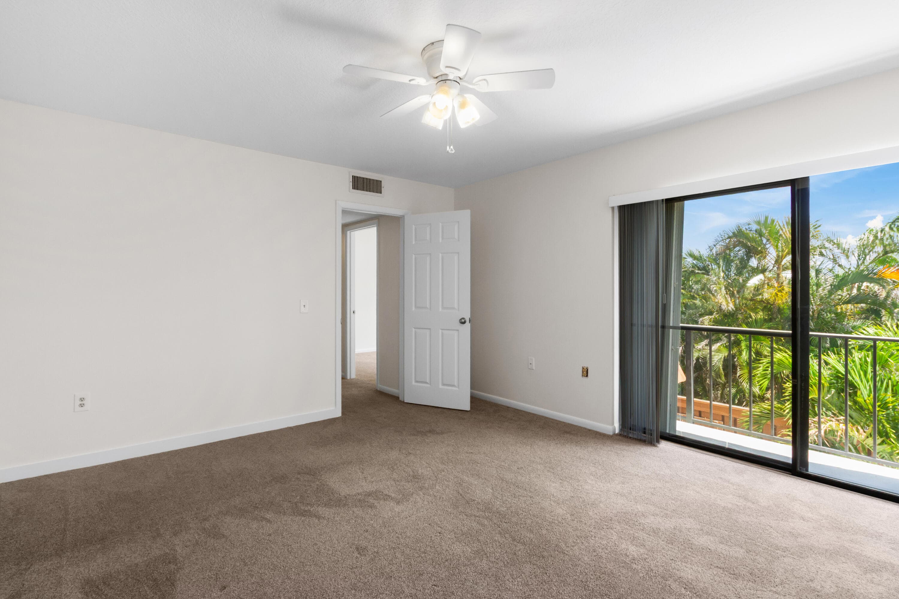 3900 SE County Line Road 12c, Tequesta, FL 33469 — photo 11 of 32