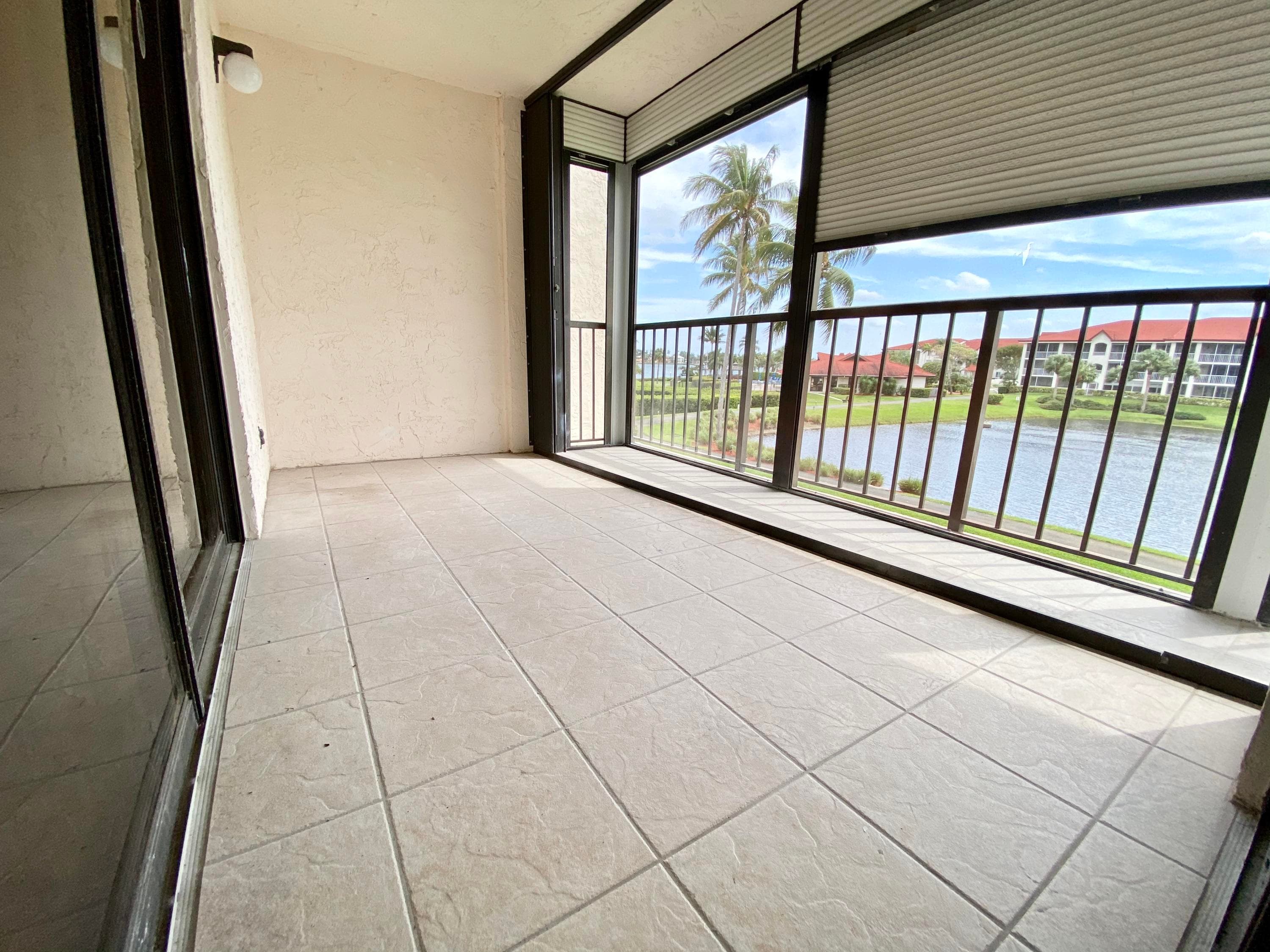 7030 Half Moon Circle 216, Hypoluxo, FL 33462 — photo 11 of 75