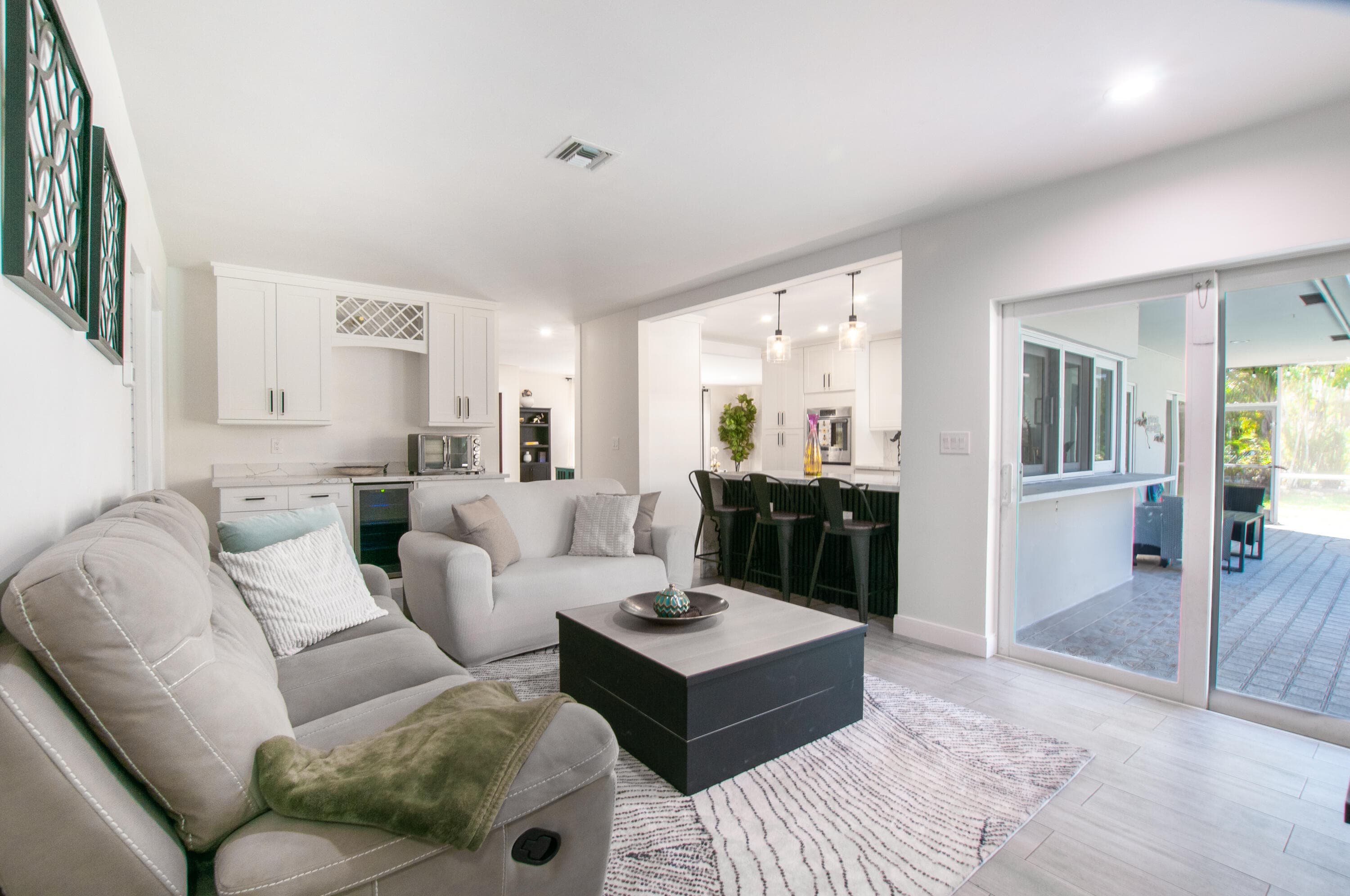 4507 Norfolk Island Pine Drive, Tamarac, FL 33319 — photo 13 of 72