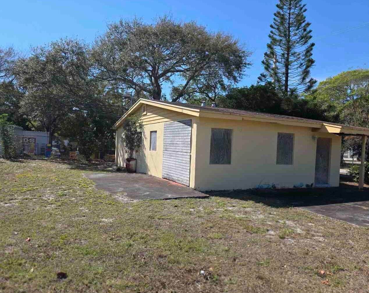 333 NW 8th Avenue, Delray Beach, FL 33444 — photo 2 of 3