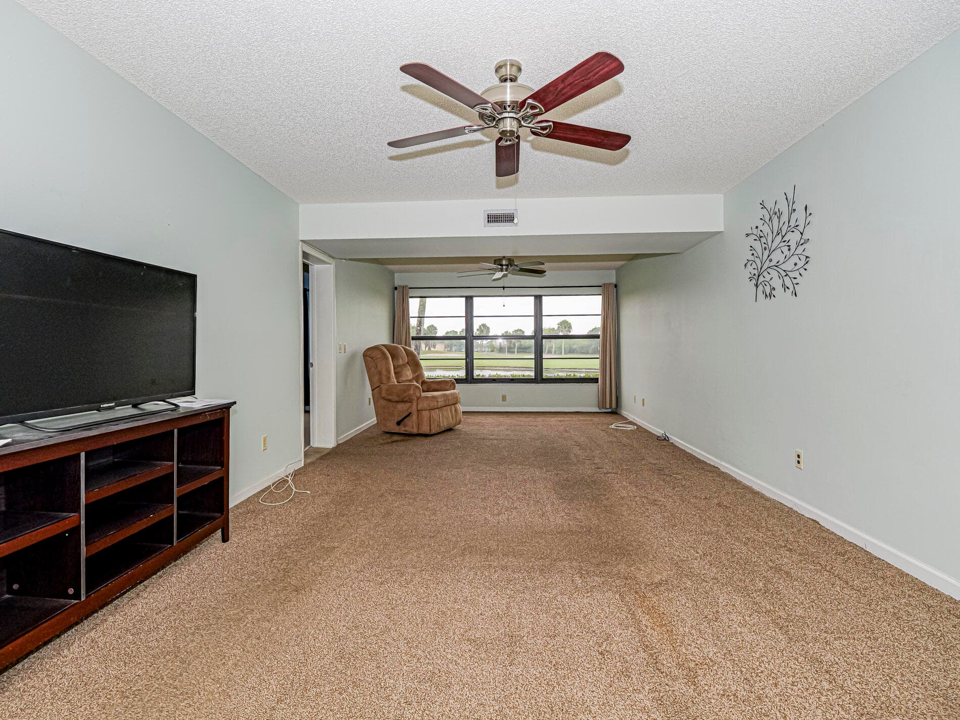 23 Plantation Drive 102, Vero Beach, FL 32966 — photo 7 of 36