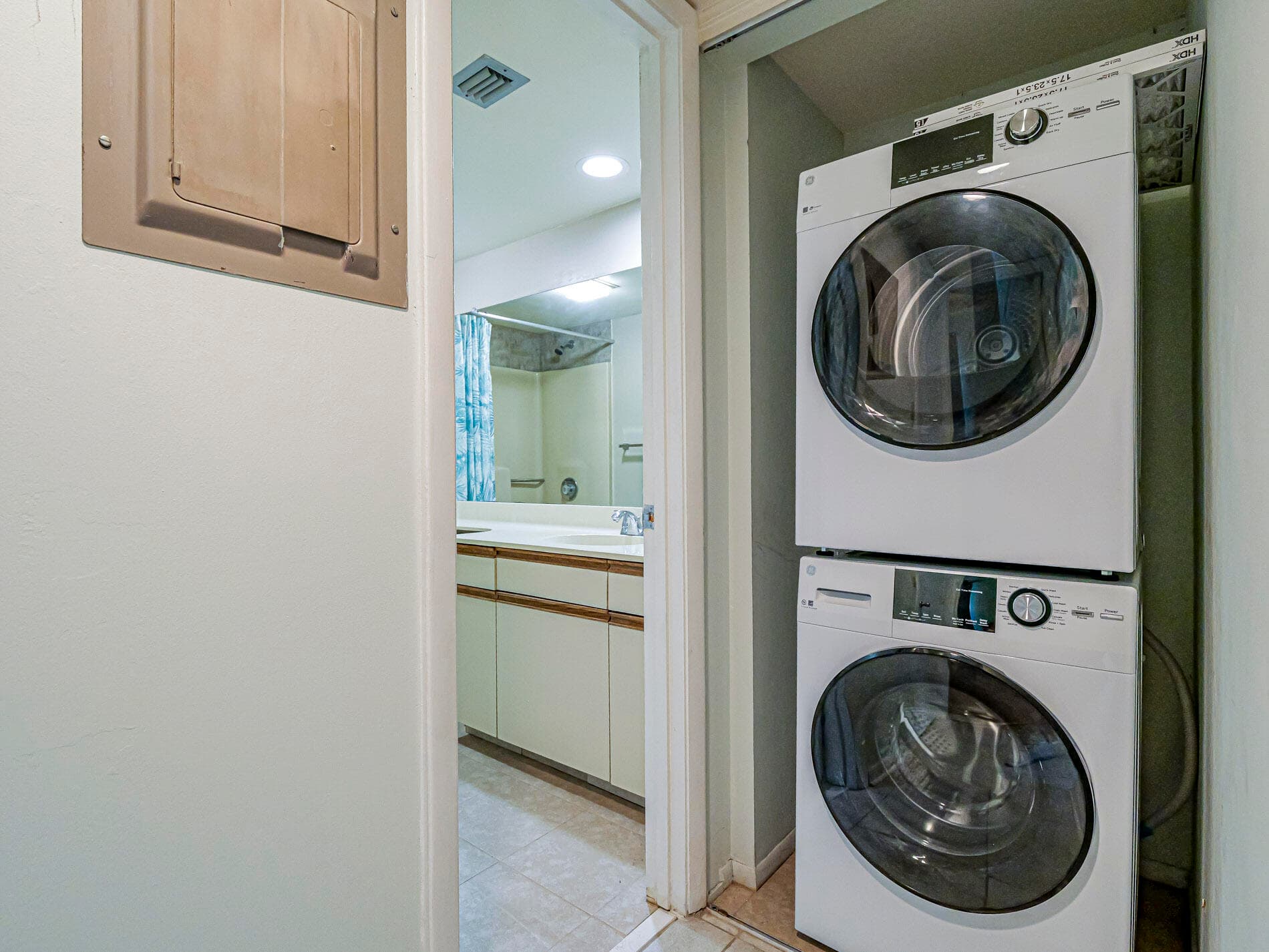 23 Plantation Drive 102, Vero Beach, FL 32966 — photo 24 of 36