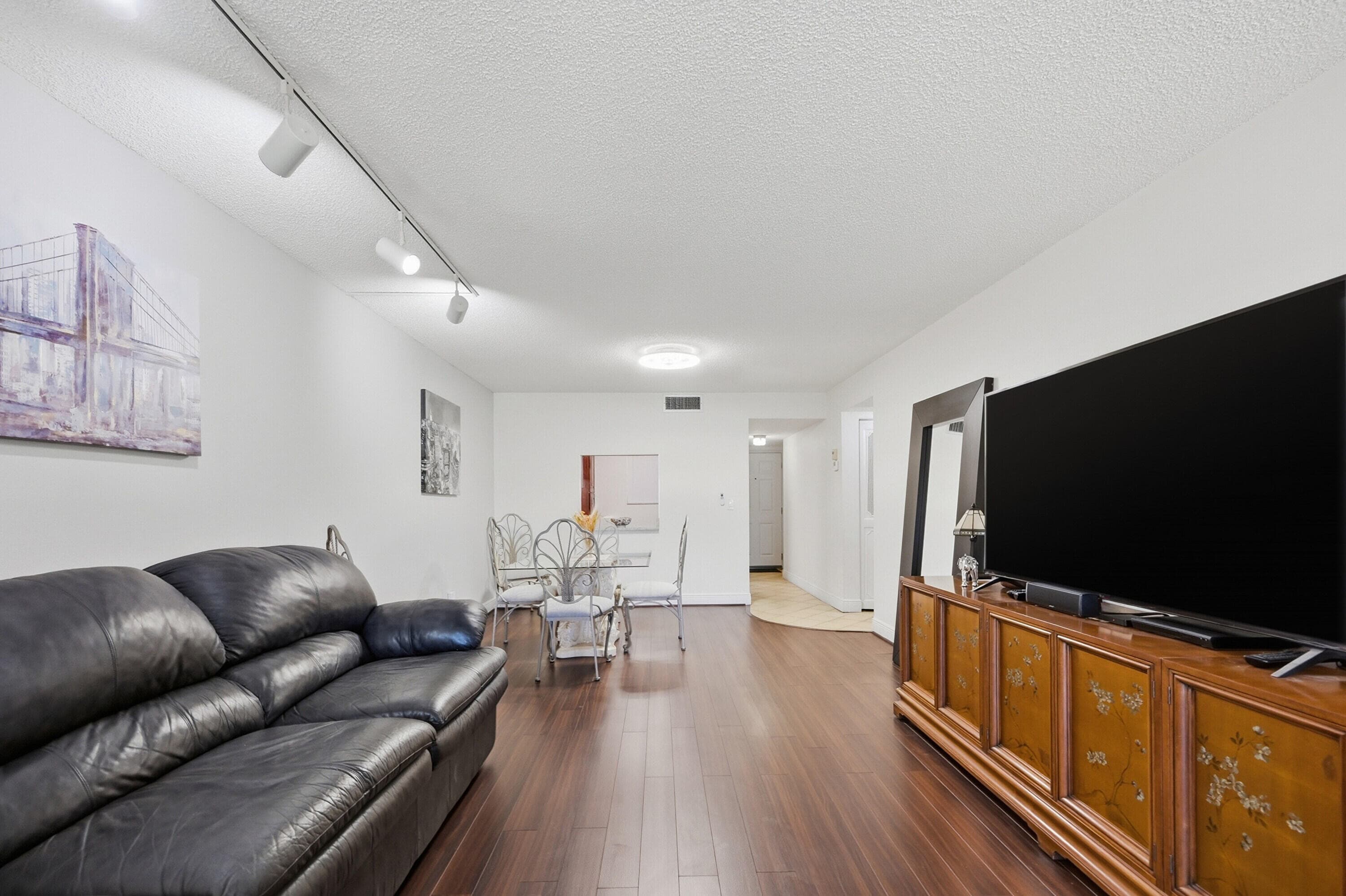 3231 Holiday Springs Boulevard 110, Margate, FL 33063 — photo 12 of 36