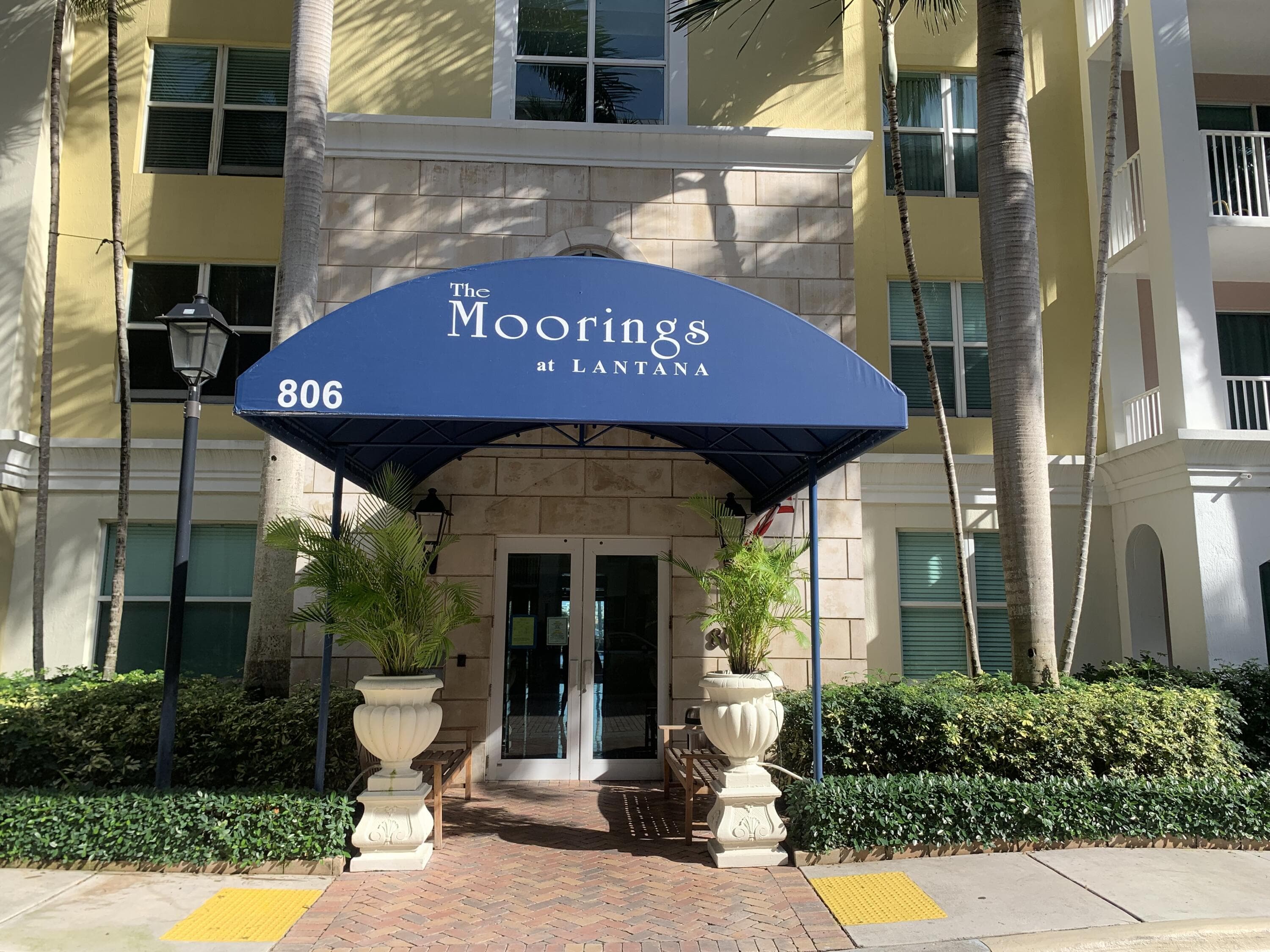 806 E Windward Way 111, Lantana, FL 33462 — photo 1 of 31