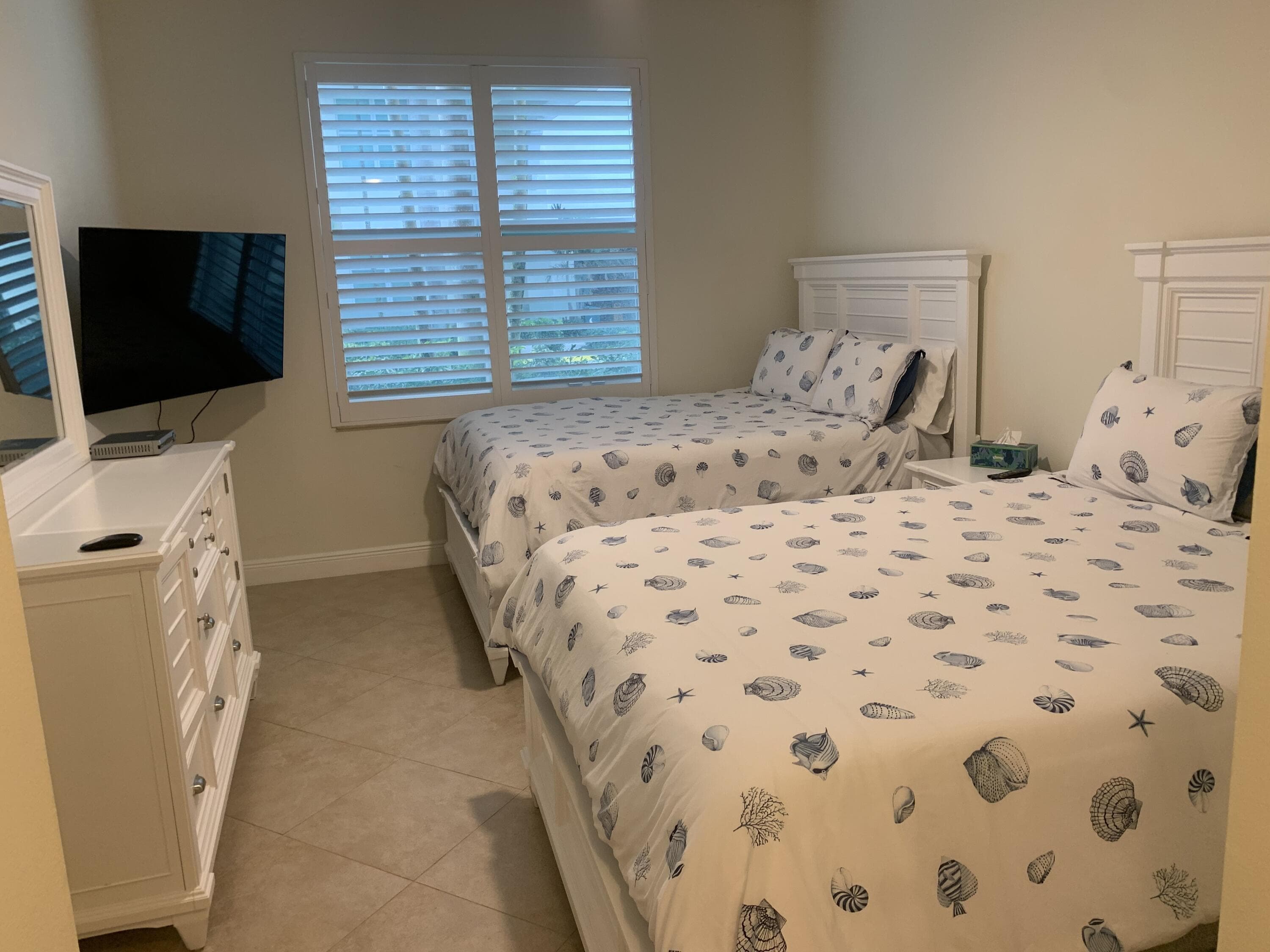 806 E Windward Way 111, Lantana, FL 33462 — photo 21 of 31