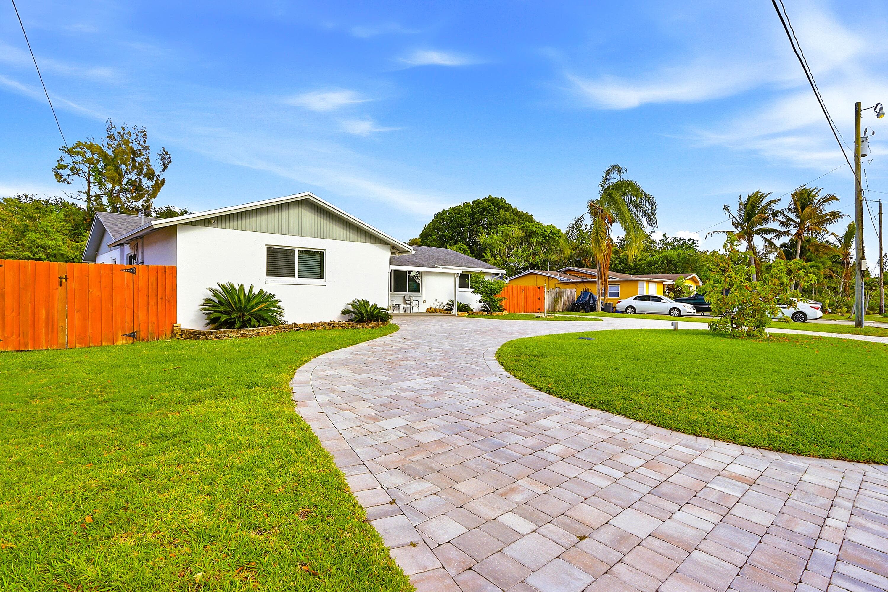 1212 Concord Avenue, West Palm Beach, FL 33417 — photo 2 of 57
