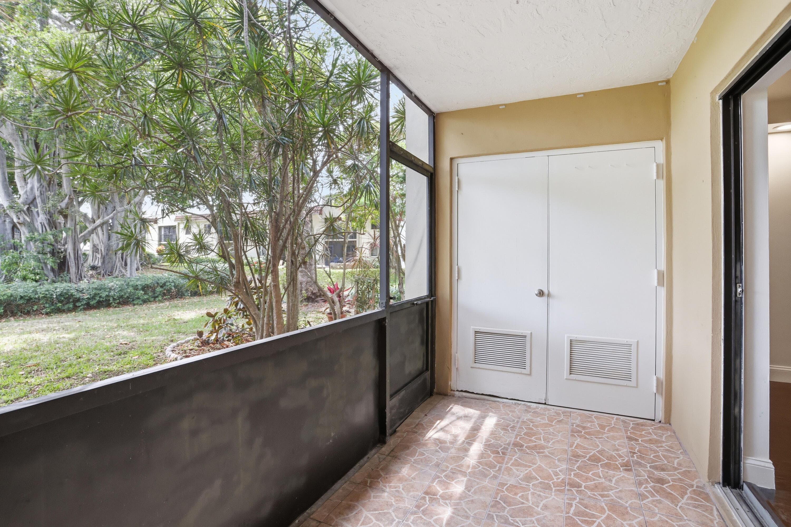 110 NW 70th Street 103, Boca Raton, FL 33487 — photo 21 of 36