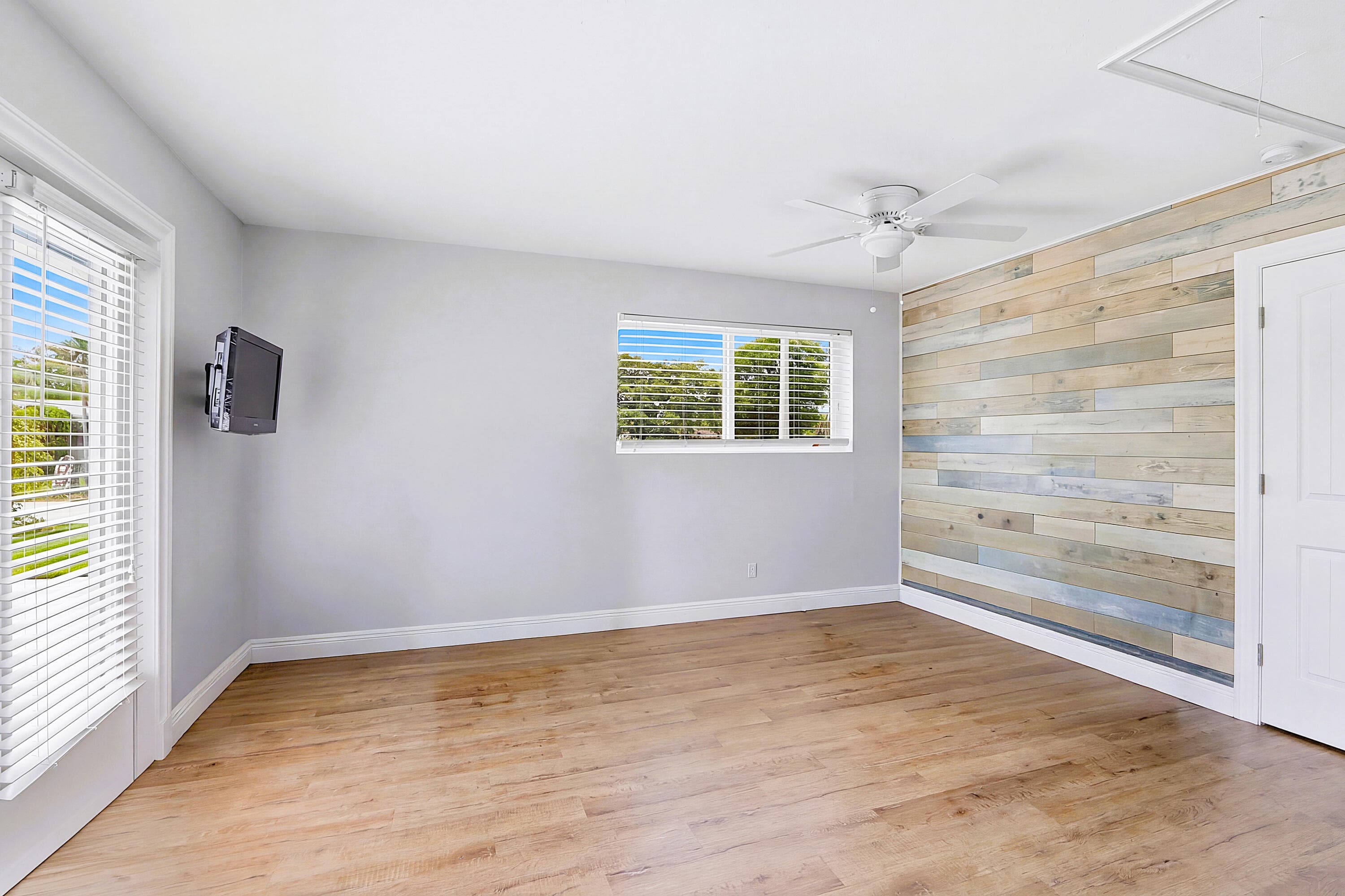 1212 Concord Avenue, West Palm Beach, FL 33417 — photo 14 of 57