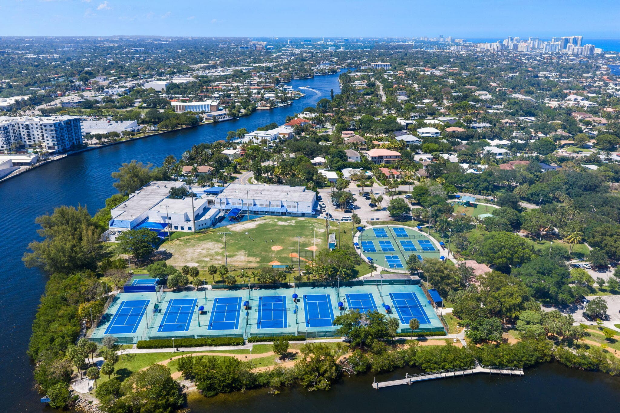900 NE 18th Avenue 1406, Fort Lauderdale, FL 33304 — photo 24 of 52