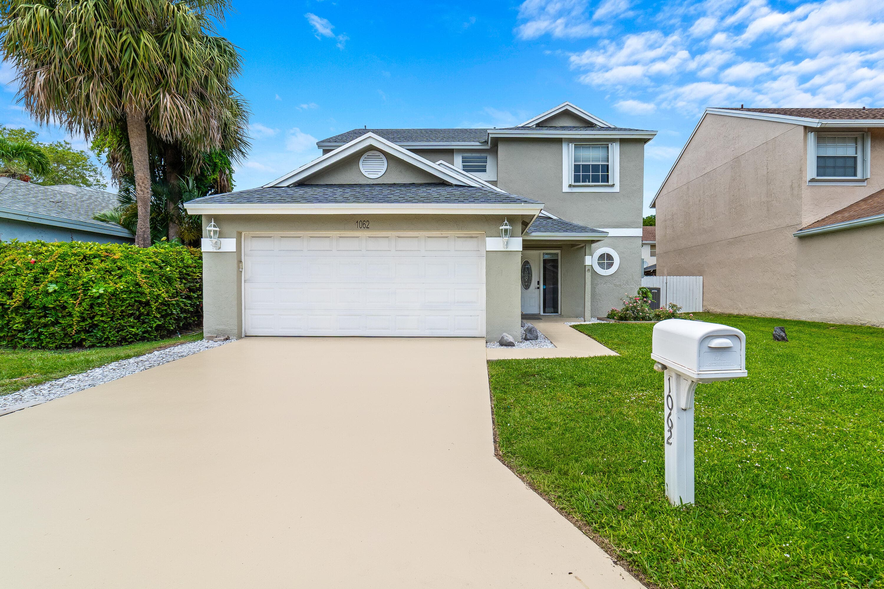 1062 Fairfax Cir W, Boynton Beach, FL 33436 — photo 2 of 49