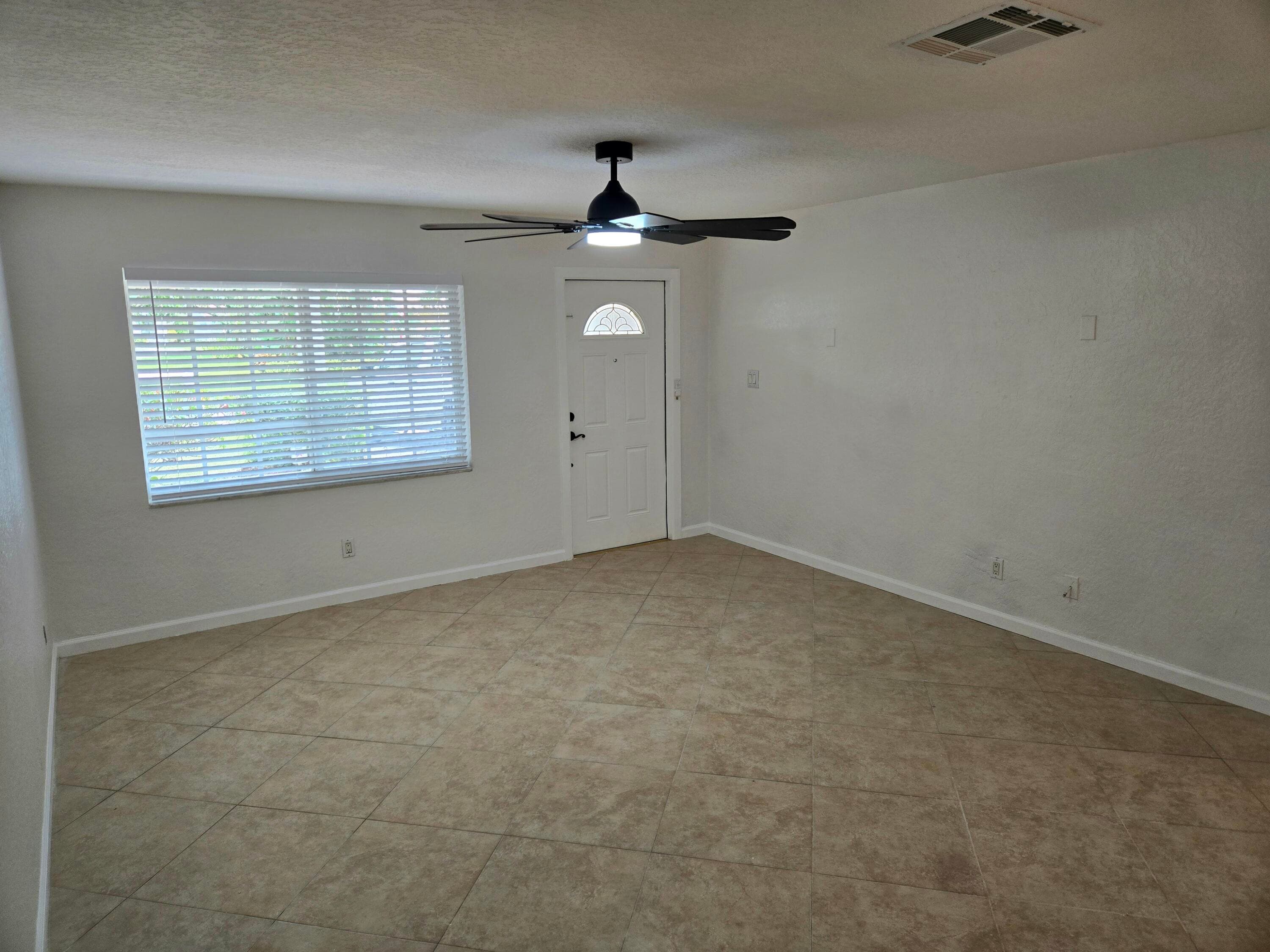 10207 NW 82nd Street, Tamarac, FL 33321 — photo 7 of 17