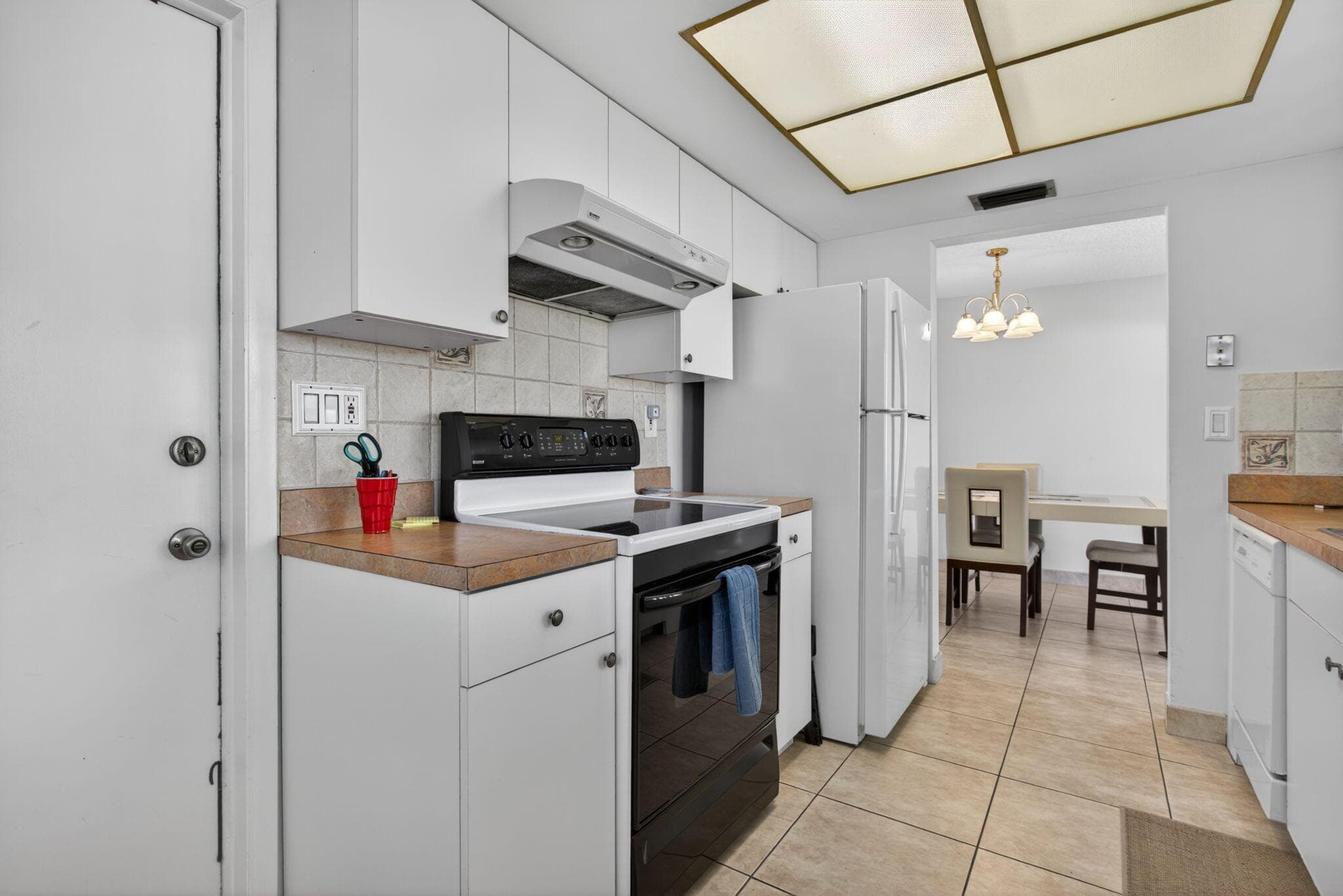 3121 E Golf Boulevard, Pompano Beach, FL 33064 — photo 5 of 51
