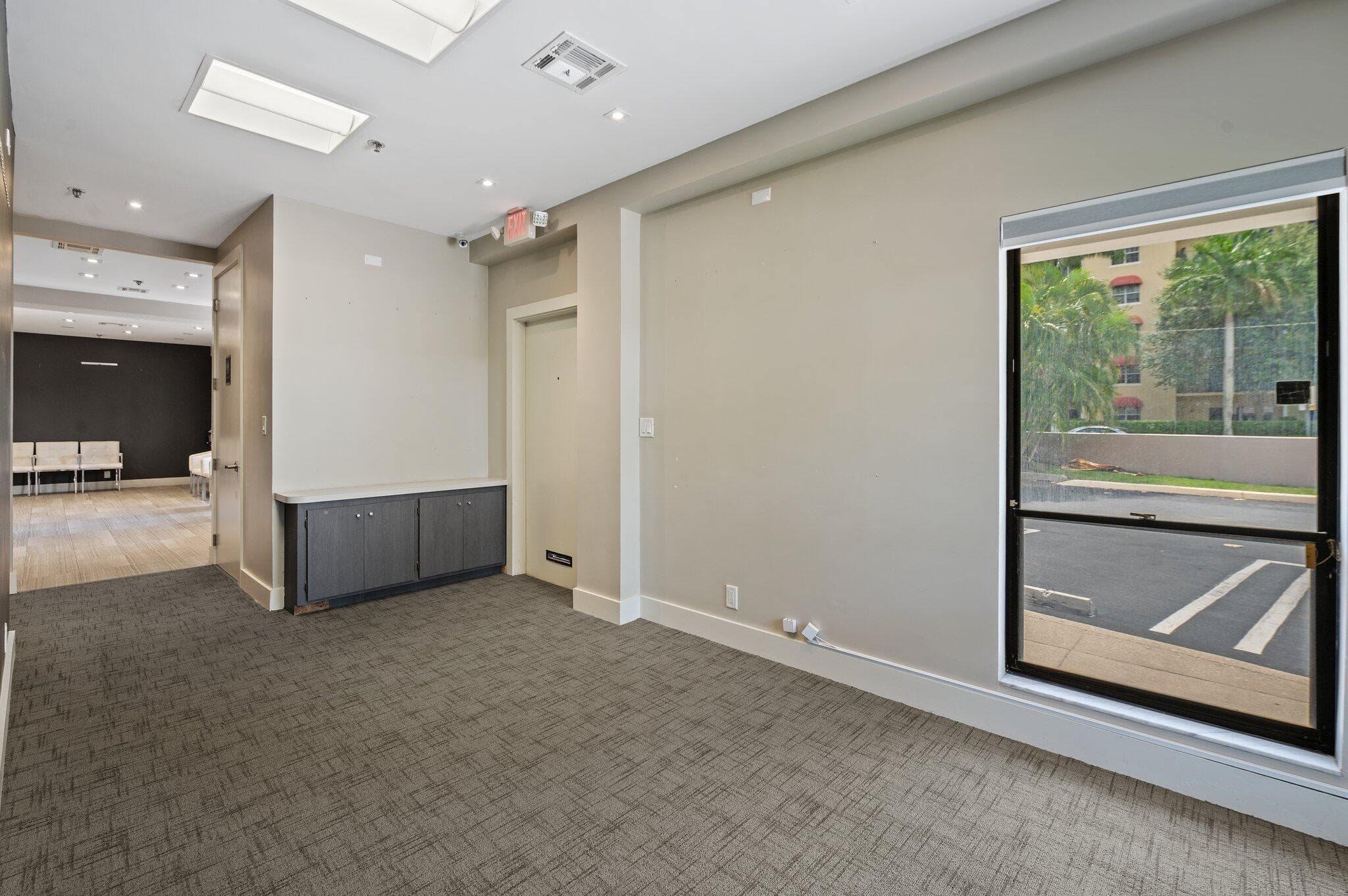 1501 Presidential Way 10-11, West Palm Beach, FL 33401 — photo 18 of 35