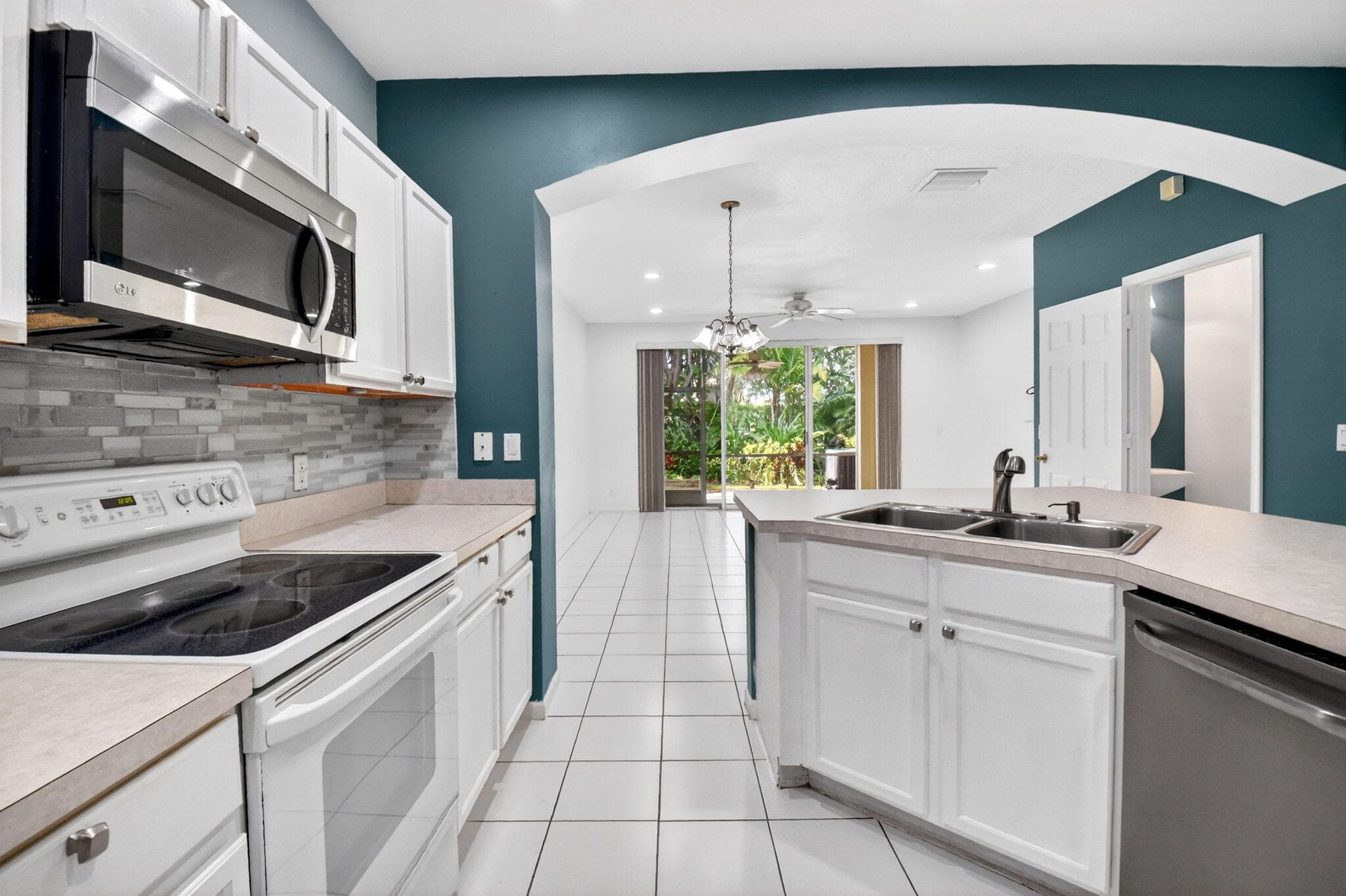 9695 Porta Leona Lane, Boynton Beach, FL 33472 — photo 11 of 74