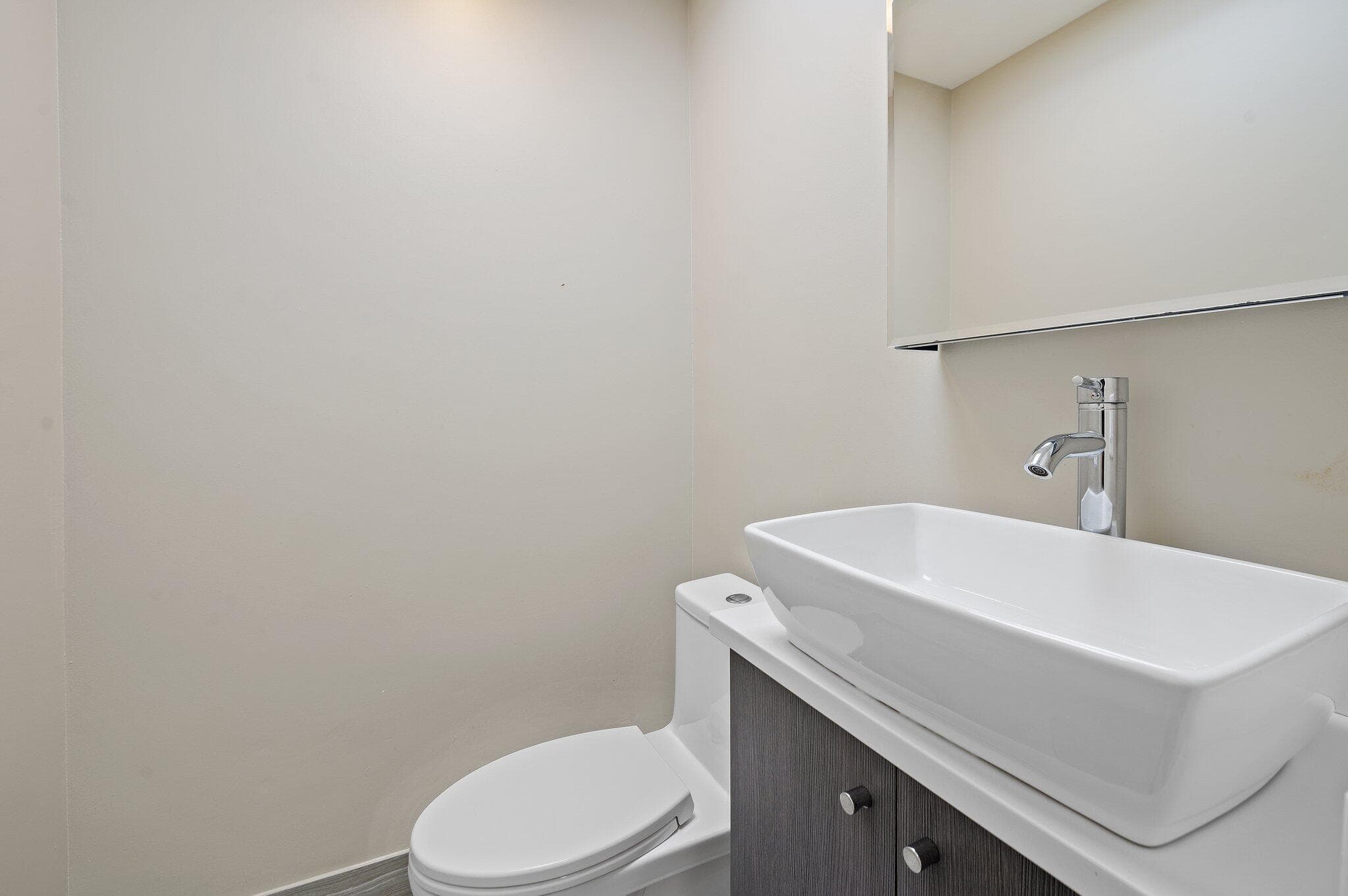 1501 Presidential Way 10-11, West Palm Beach, FL 33401 — photo 27 of 35