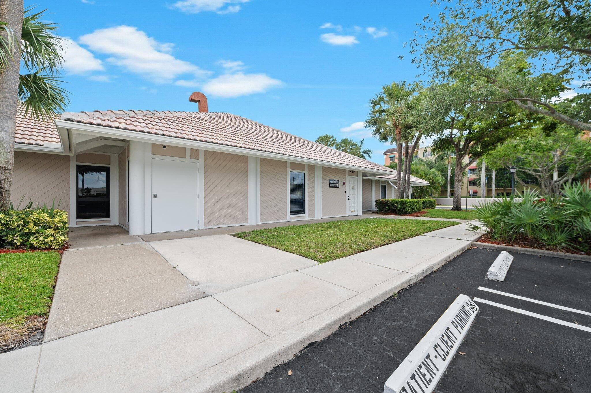 1501 Presidential Way 10-11, West Palm Beach, FL 33401 — photo 31 of 35