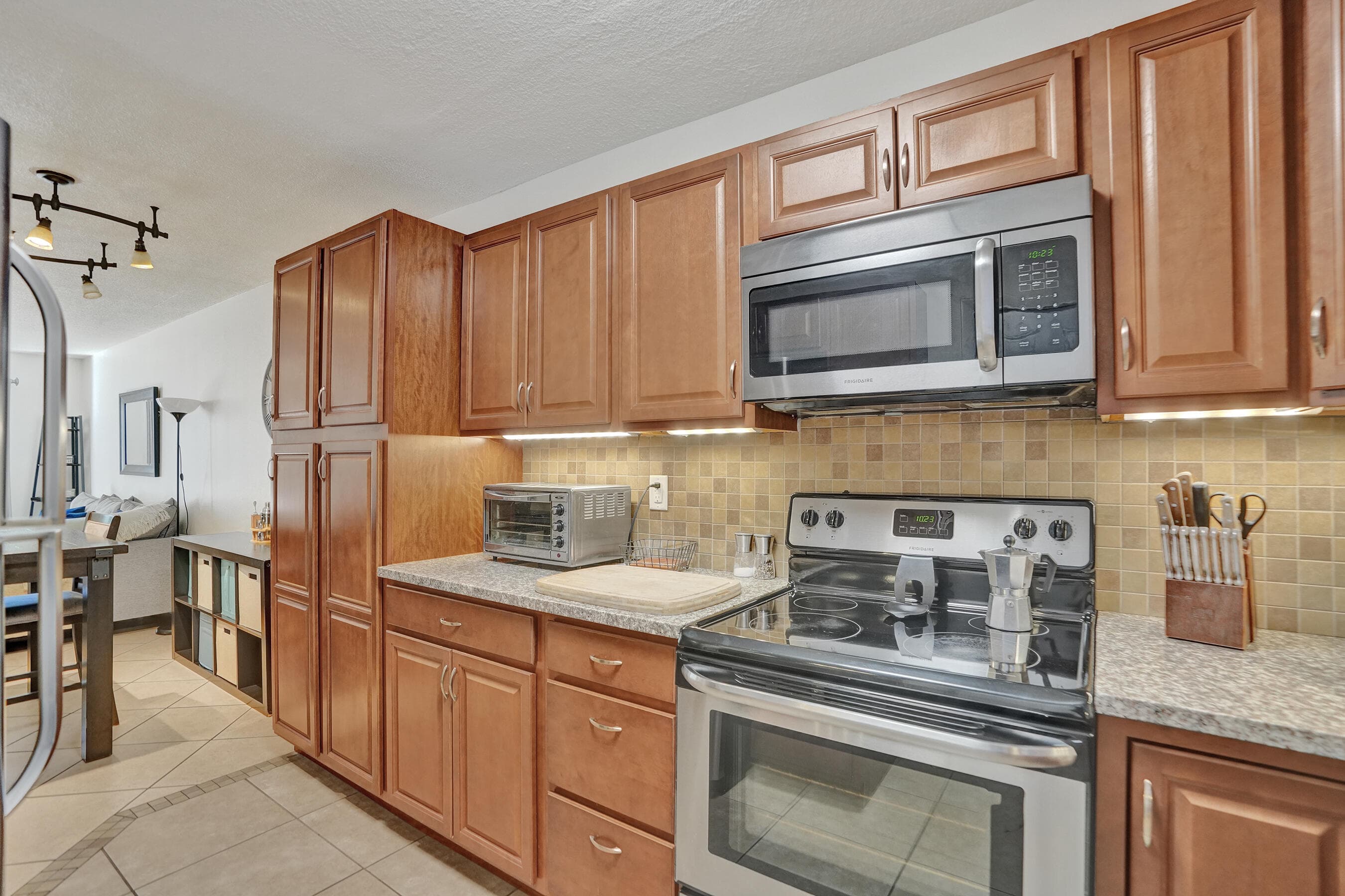 1400 Tallwood Avenue 107, Hollywood, FL 33021 — photo 20 of 57