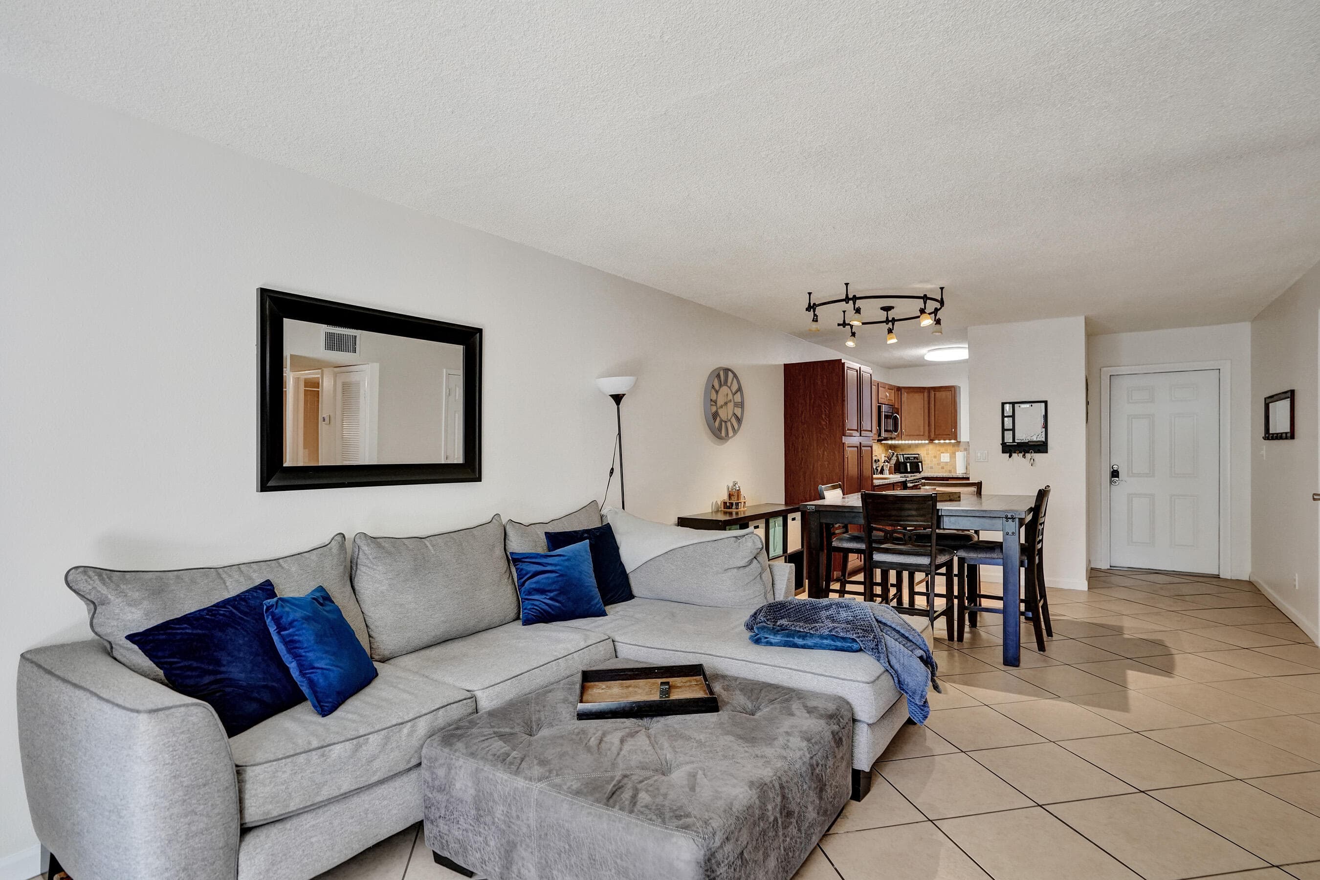 1400 Tallwood Avenue 107, Hollywood, FL 33021 — photo 30 of 57